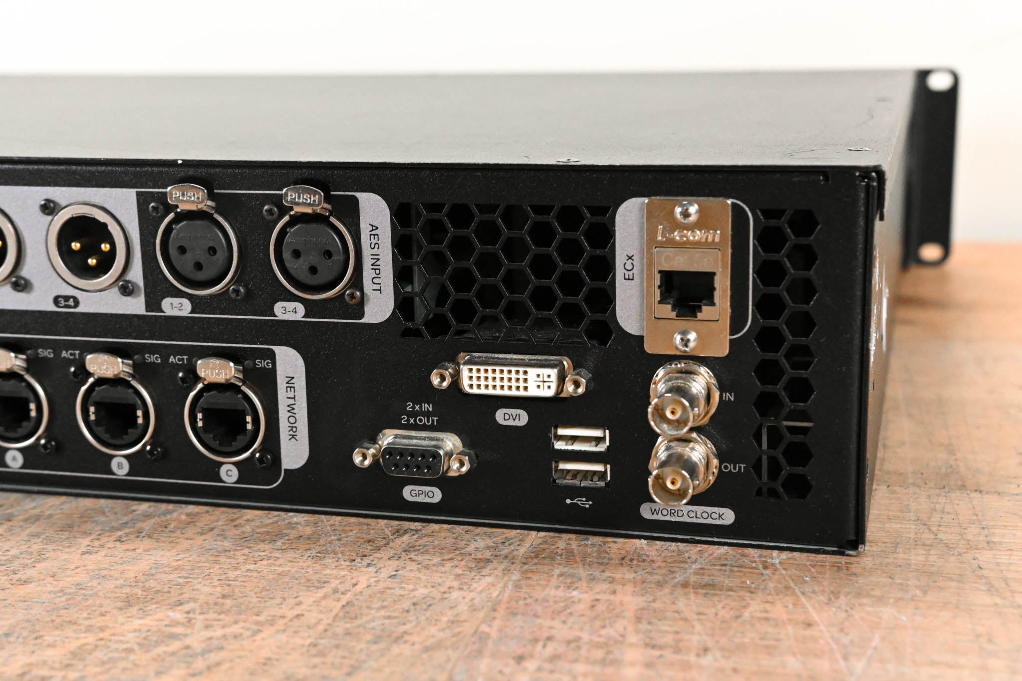 AVID E3 2U Rack-Mountable HDX-Powered Engine for S3L System