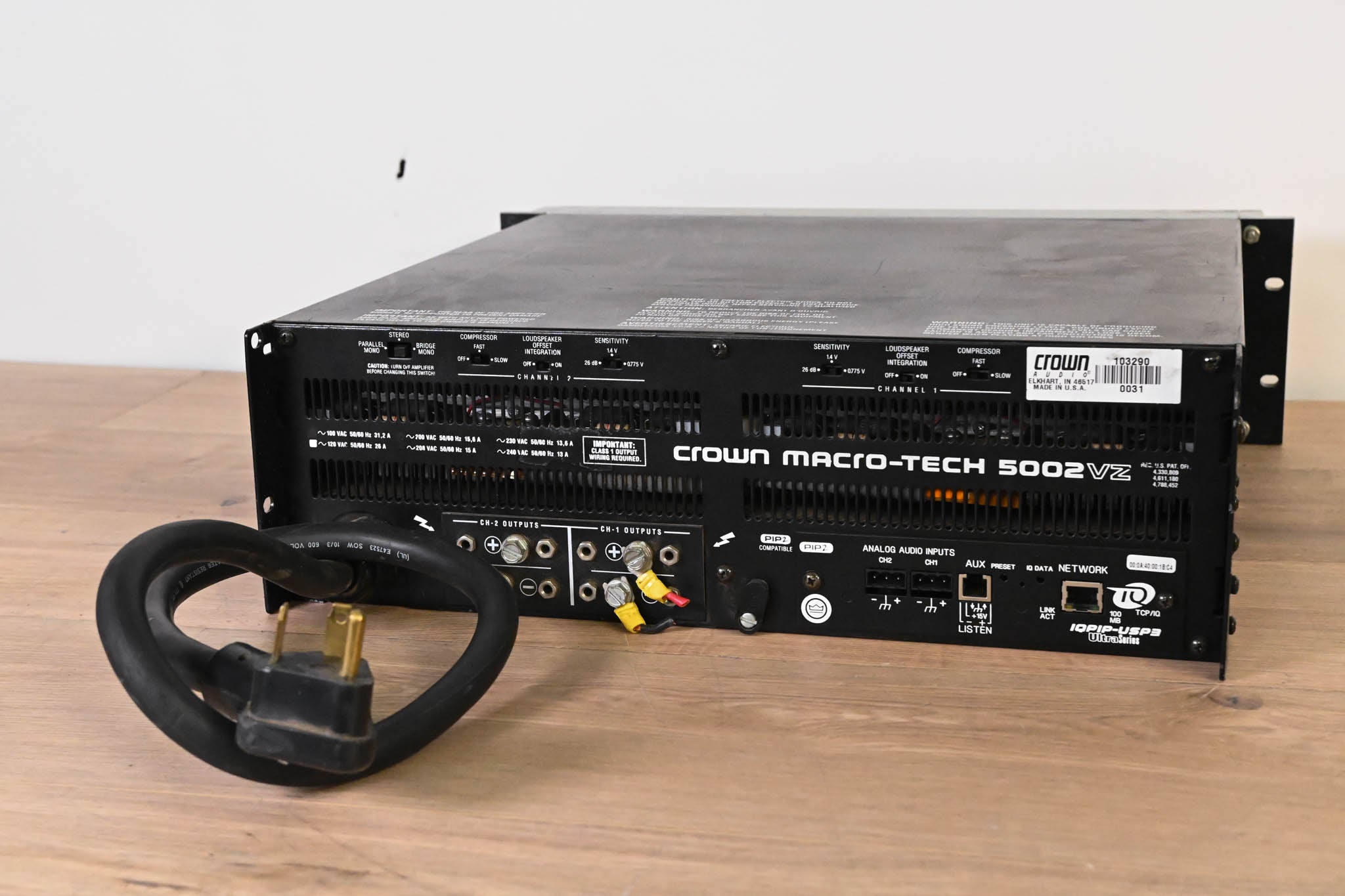 Crown Macro-Tech 5002VZ 2-Channel Power Amplifier