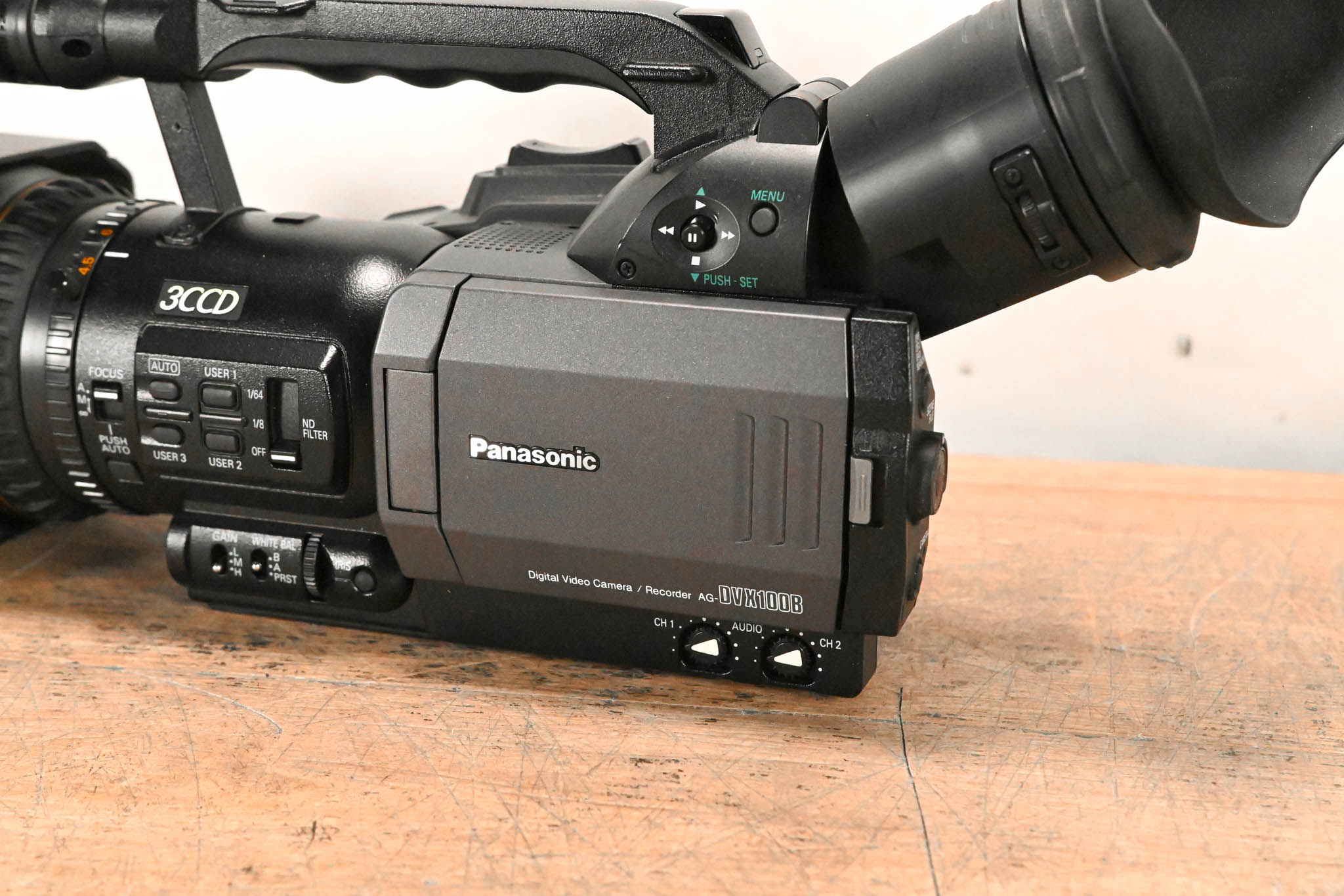 Panasonic AG-DVX100B 3-CCD Mini-DV Cinema Video Camcorder