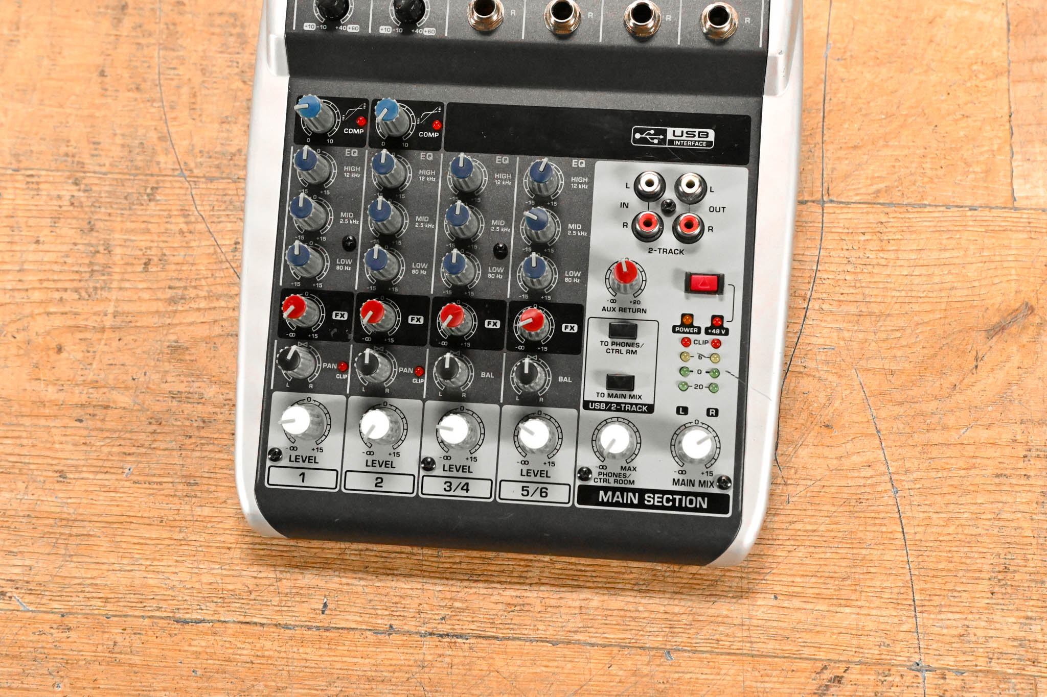 Behringer Xenyx Q802USB (NO POWER SUPPLY)
