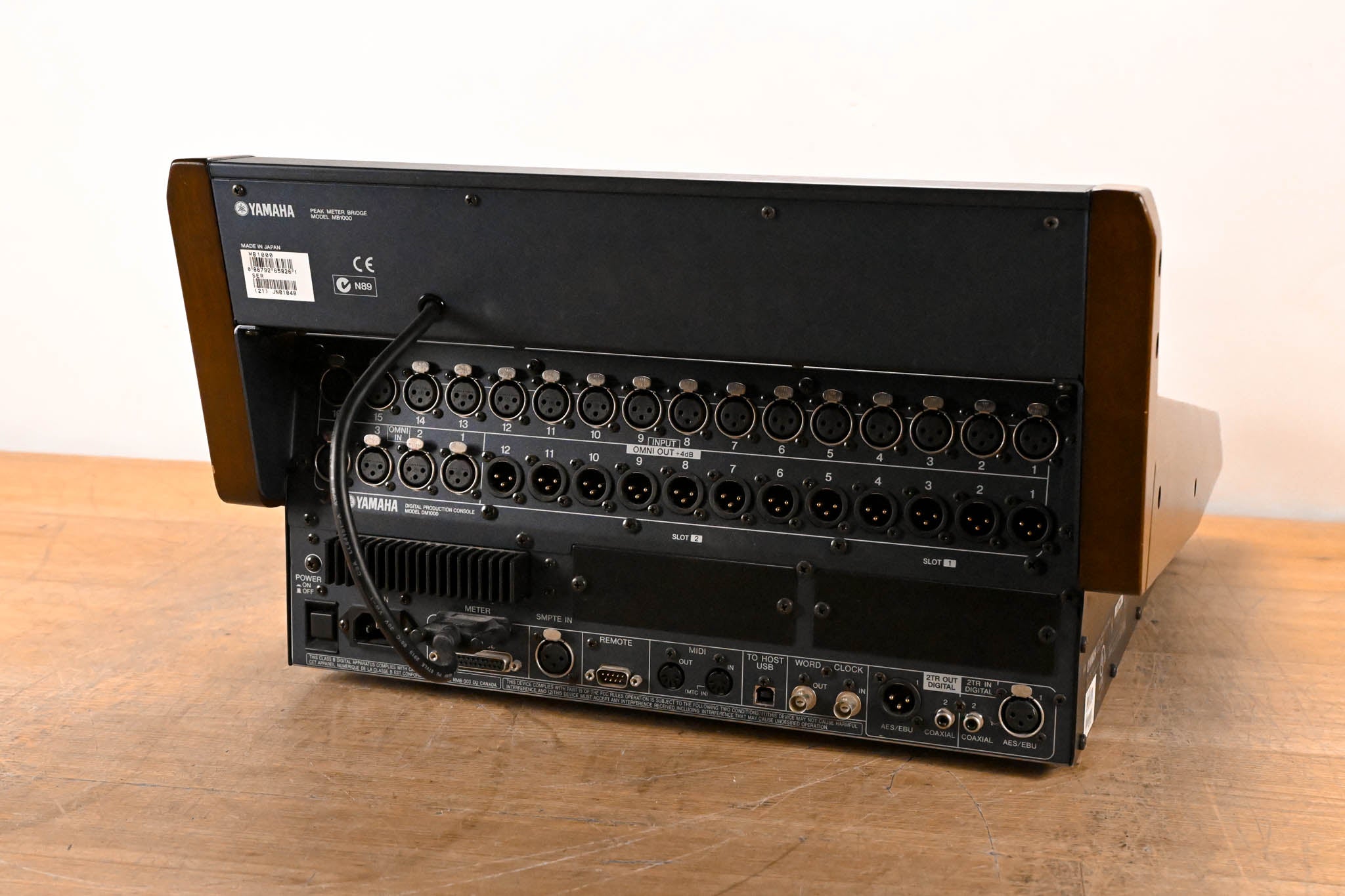 Yamaha DM1000 48-Channel Digital Audio Mixing Console