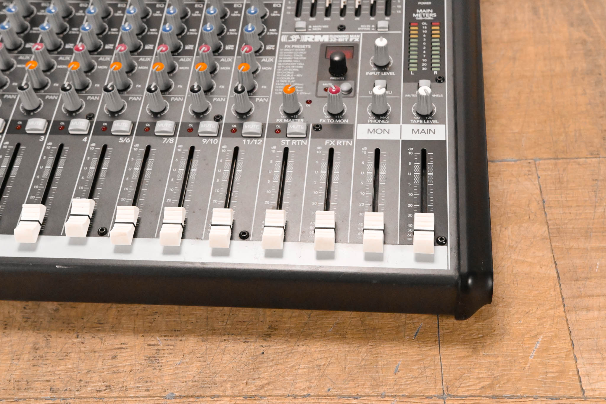 Mackie ProFX12 12-Channel Compact Audio Mixer with USB and Effects