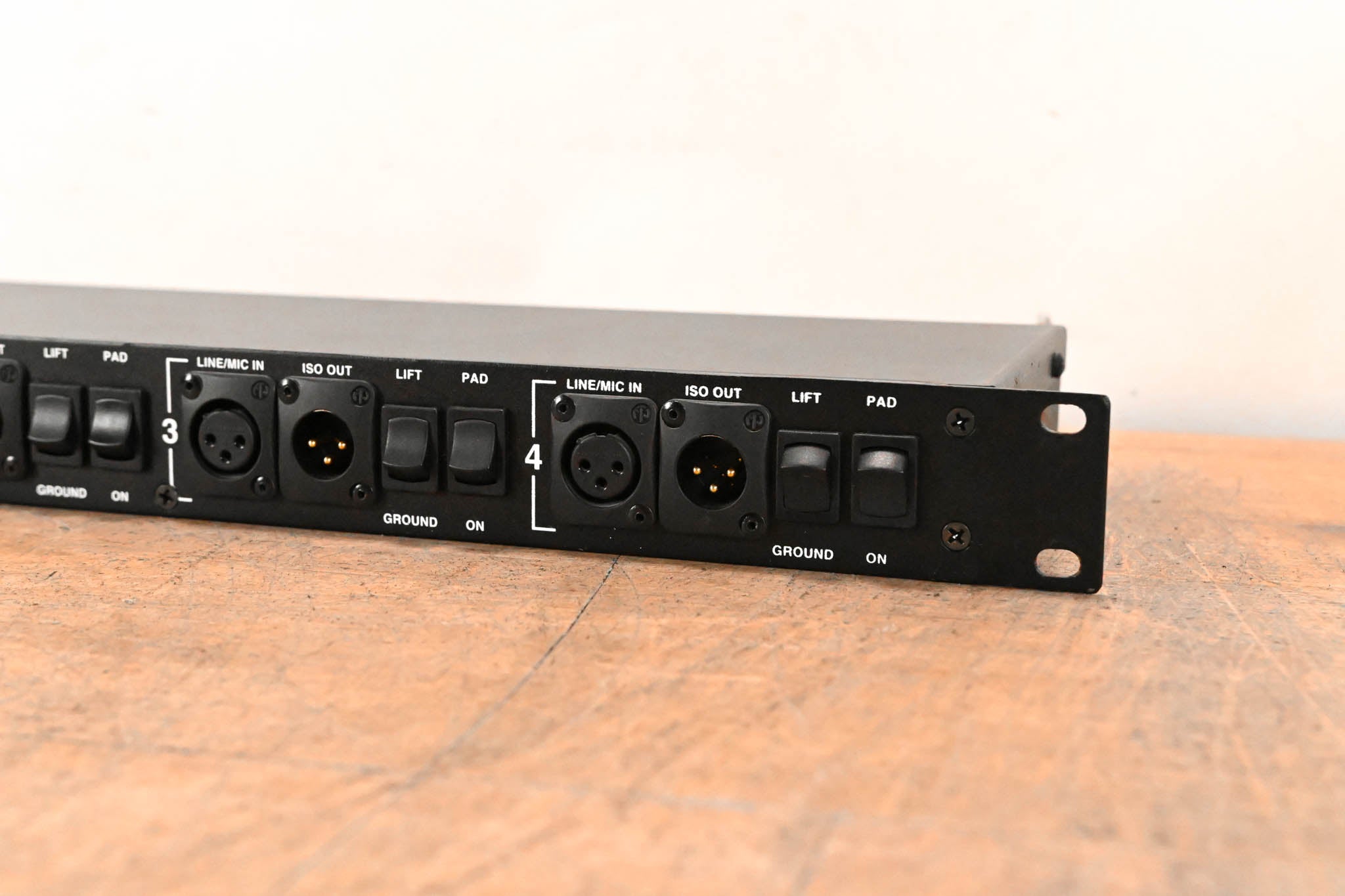 Horizon MS-4 4-Channel Rackmount Mic Splitter
