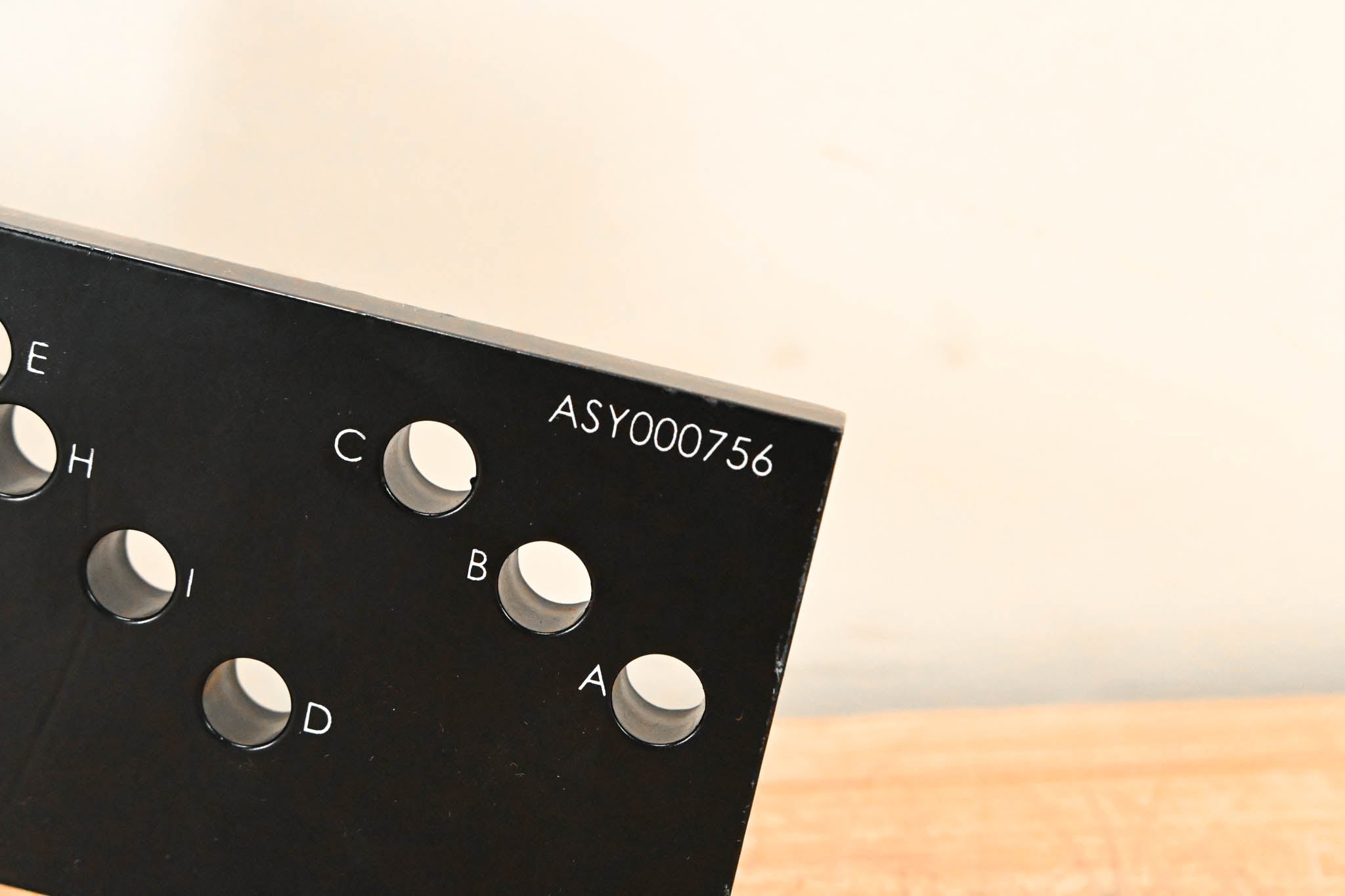 Electro-Voice (EV) HRK-1B Horizontal Mounting Plates for EVF Series
