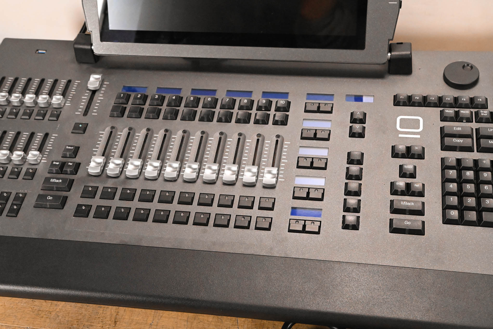 Obsidian Control Systems NX4 Lighting Console