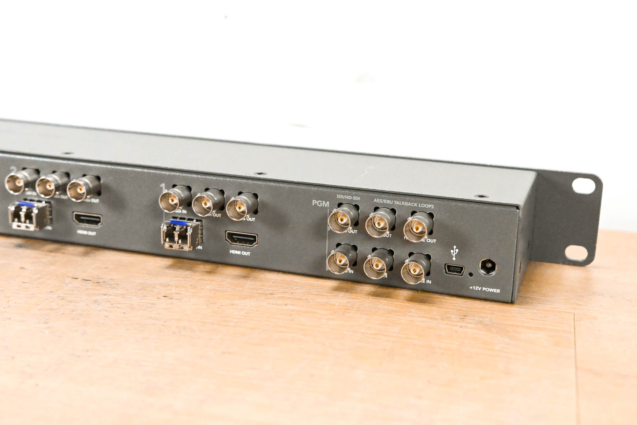 Blackmagic Design ATEM Studio Converter (NO POWER SUPPLY)