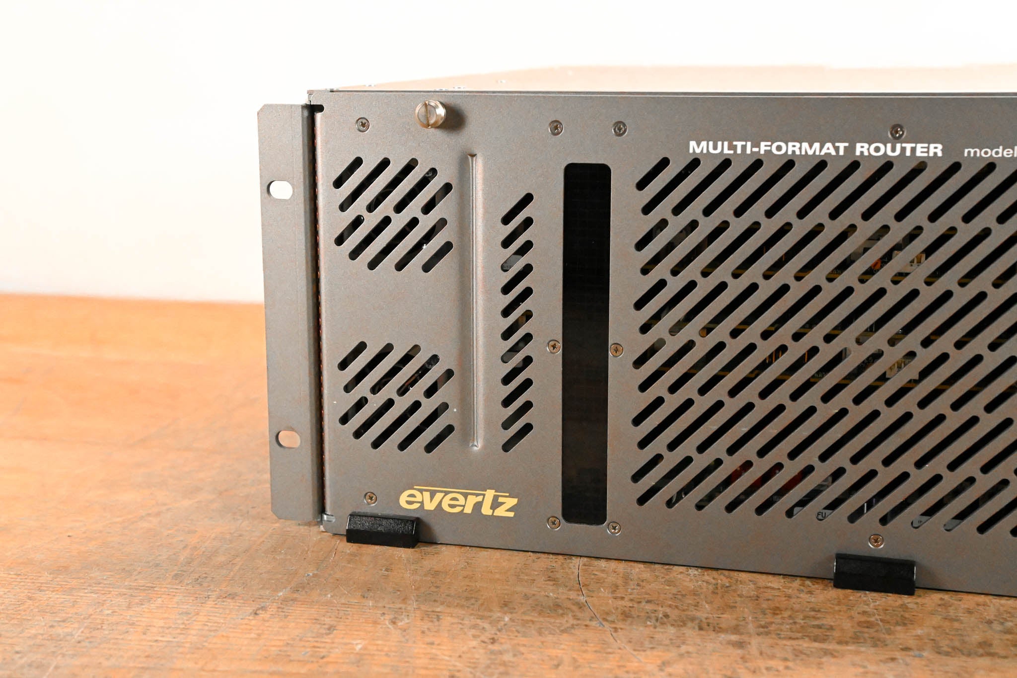 Evertz XE4-64x64 Xenon Multi–Format Router