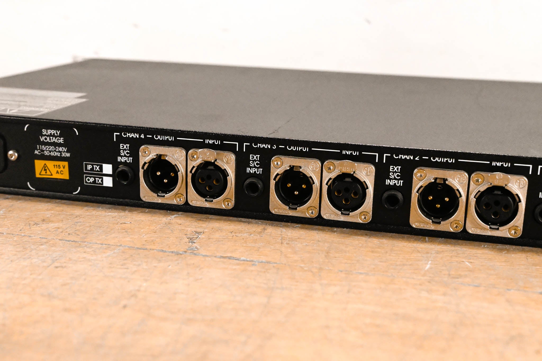 Klark Teknik DN504+ Quad Compressor Limiter