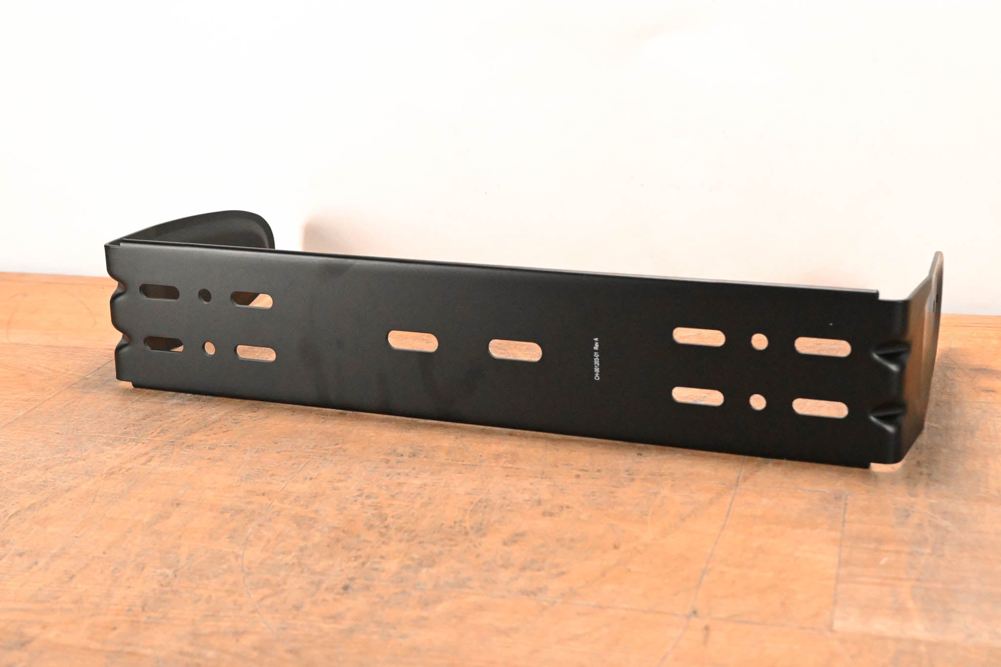 QSC YMS12-BLK Yoke Mount Bracket for 12" Speakers - Black