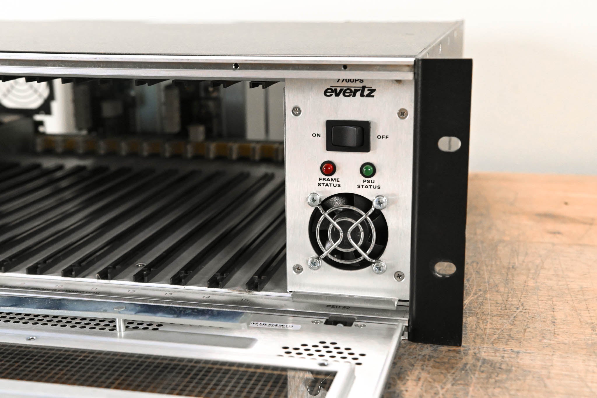 Evertz 7700FR-C MultiFrame Chassis