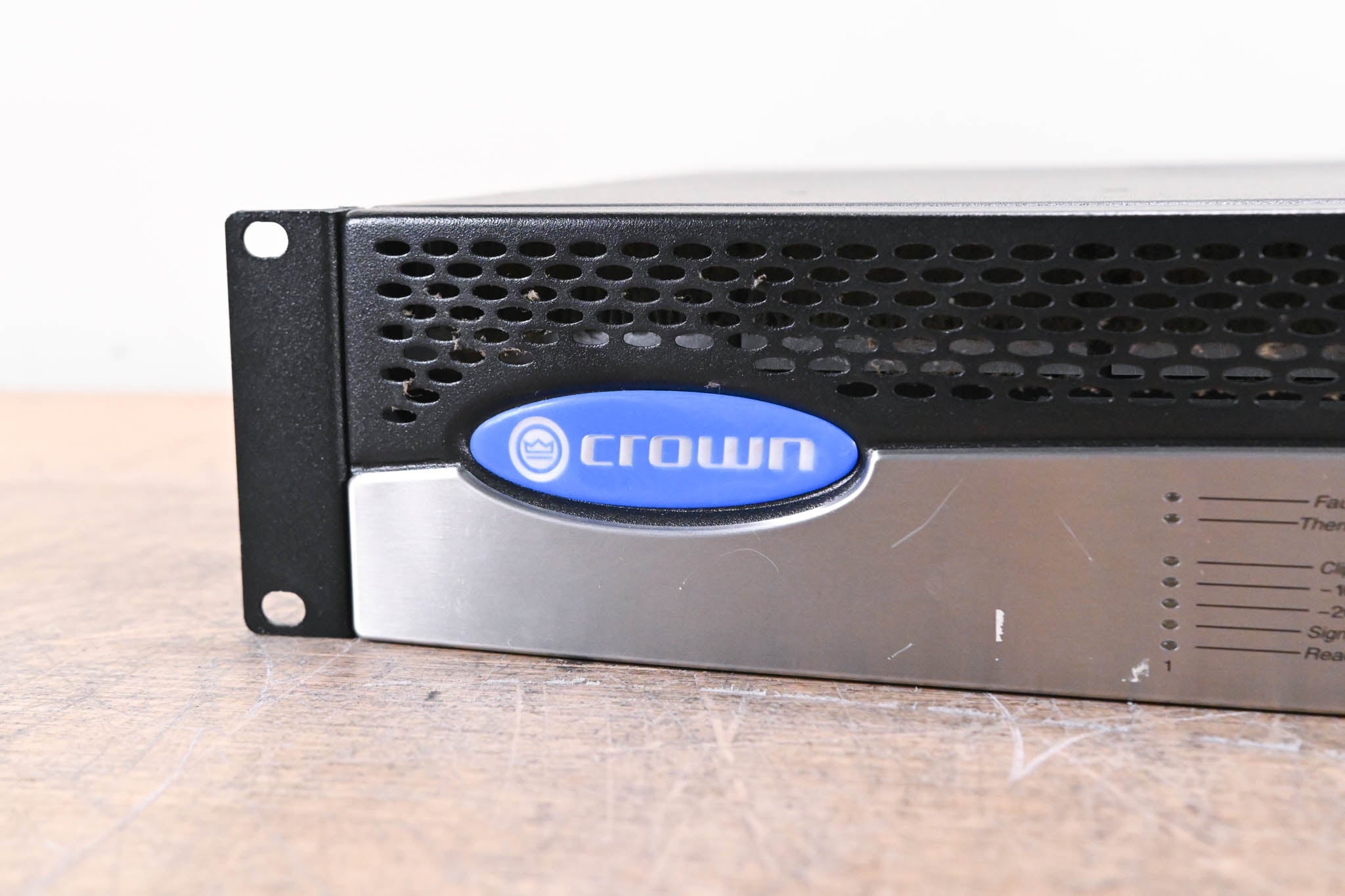 Crown CTs 3000 2-Channel Power Amplifier