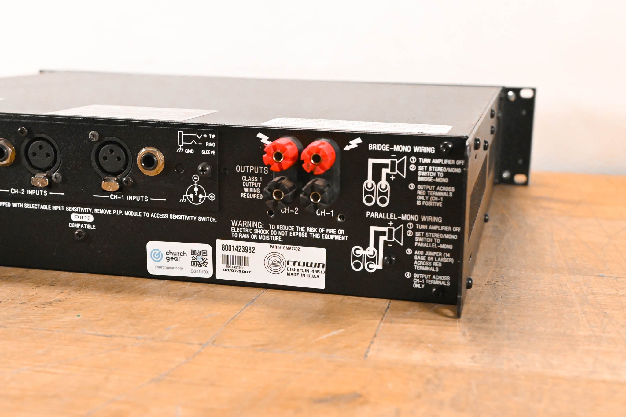 Crown Macro-Tech 2402 2-Channel Power Amplifier
