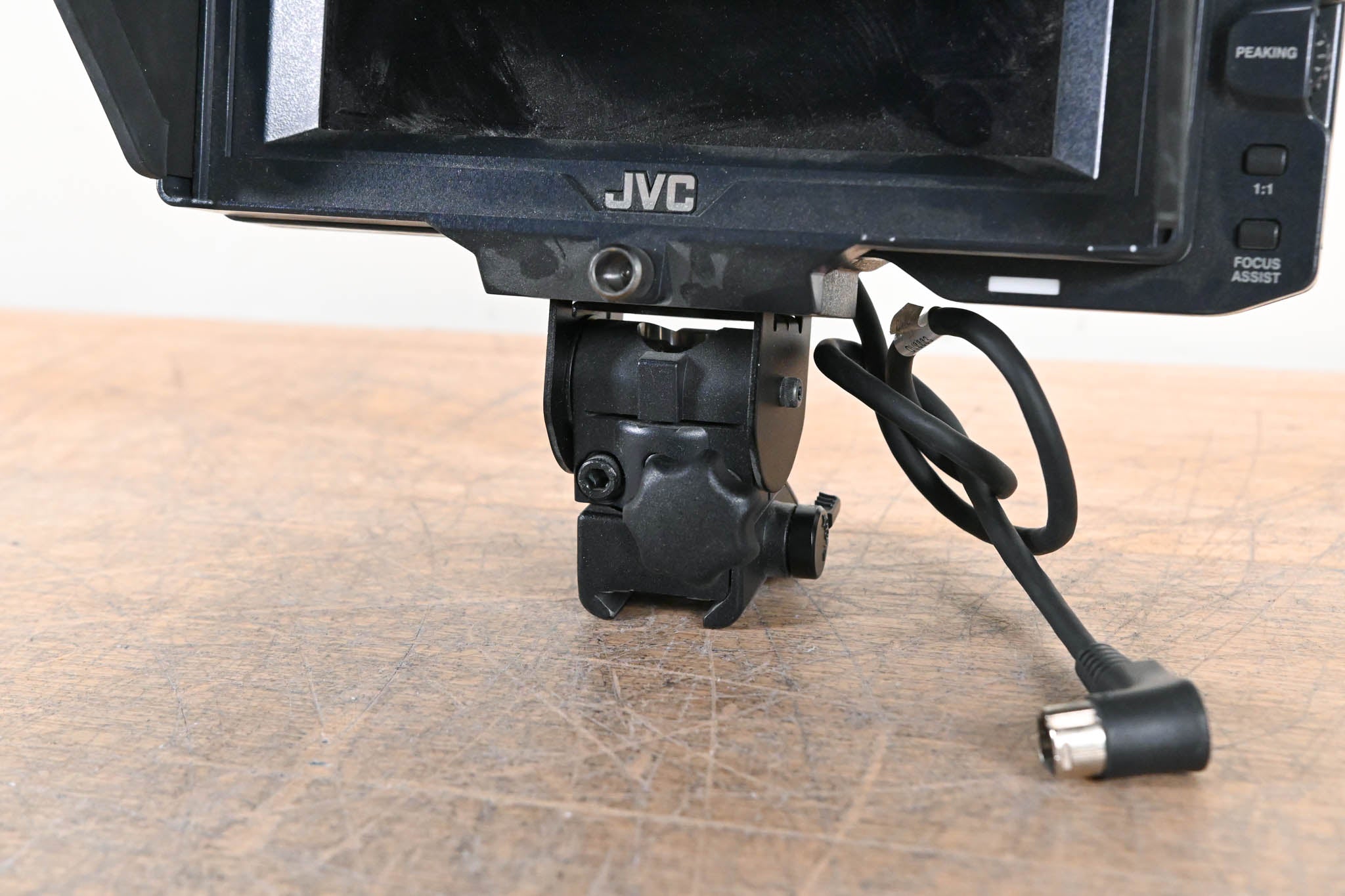 JVC VF-HP790G 8.4-inch HD/SD LCD Studio Viewfinder