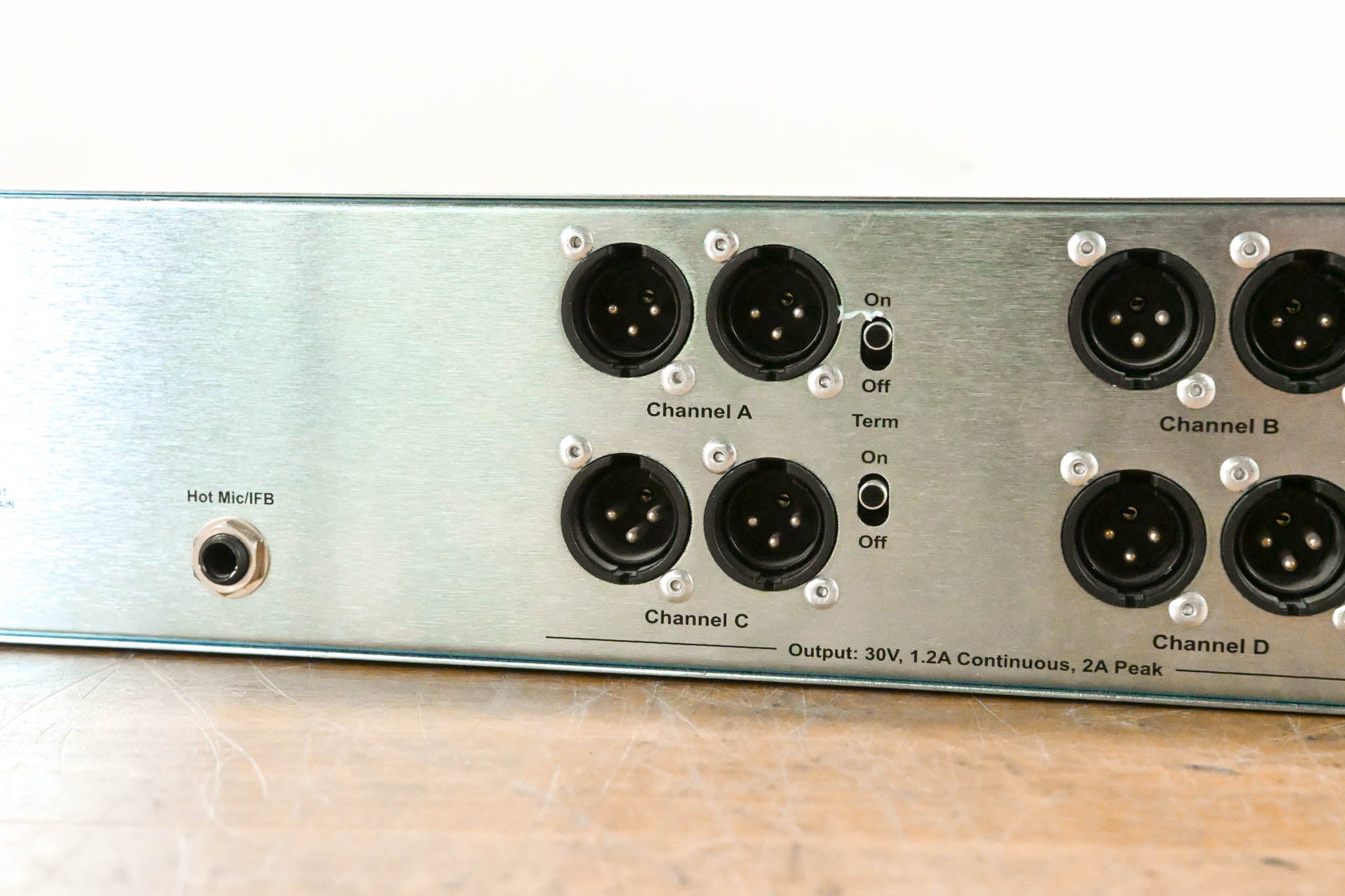 Clear-Com MS-704 2RU Four-Channel Main Station