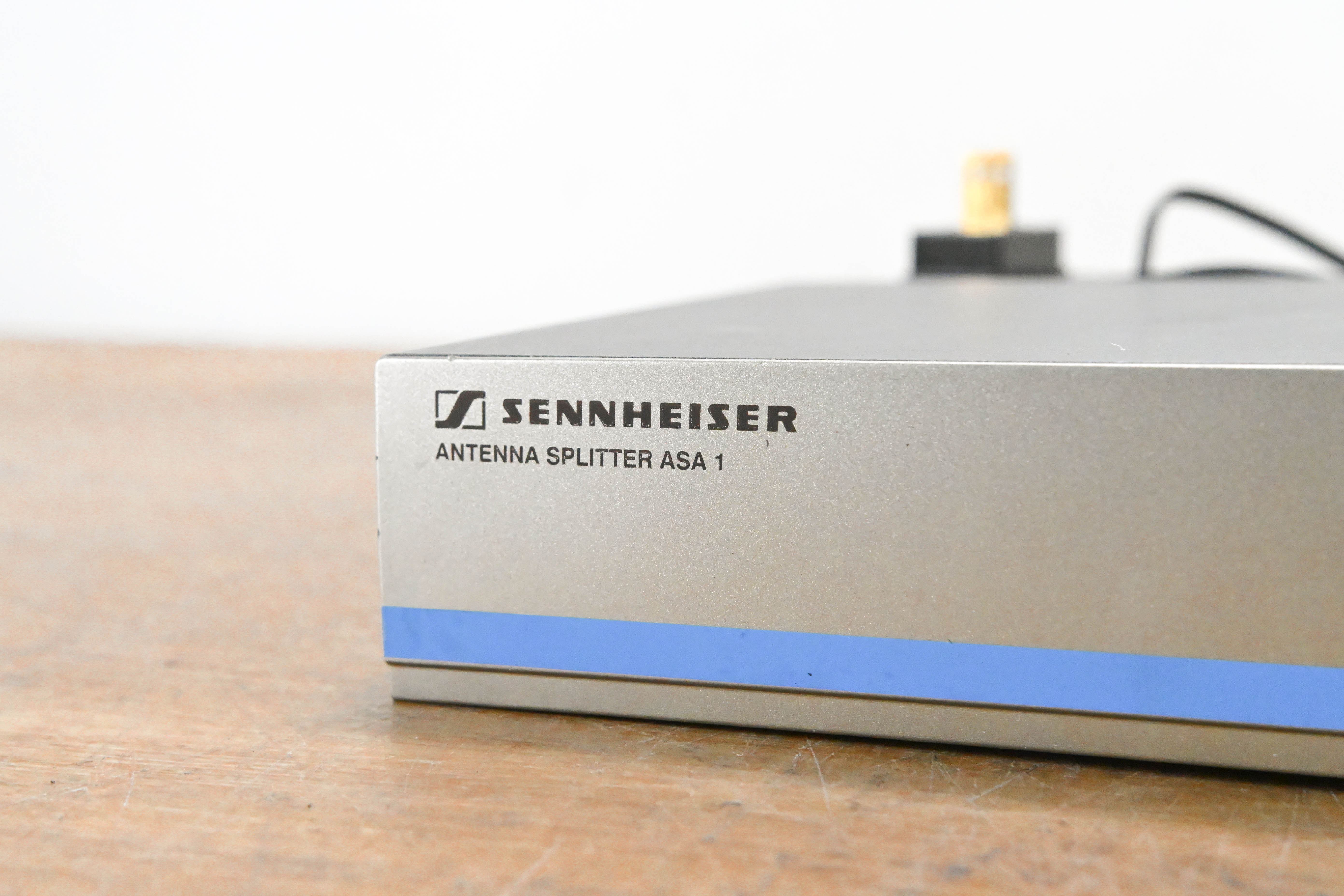 Sennheiser ASA 1 Active Antenna Splitter - 500-870 MHz