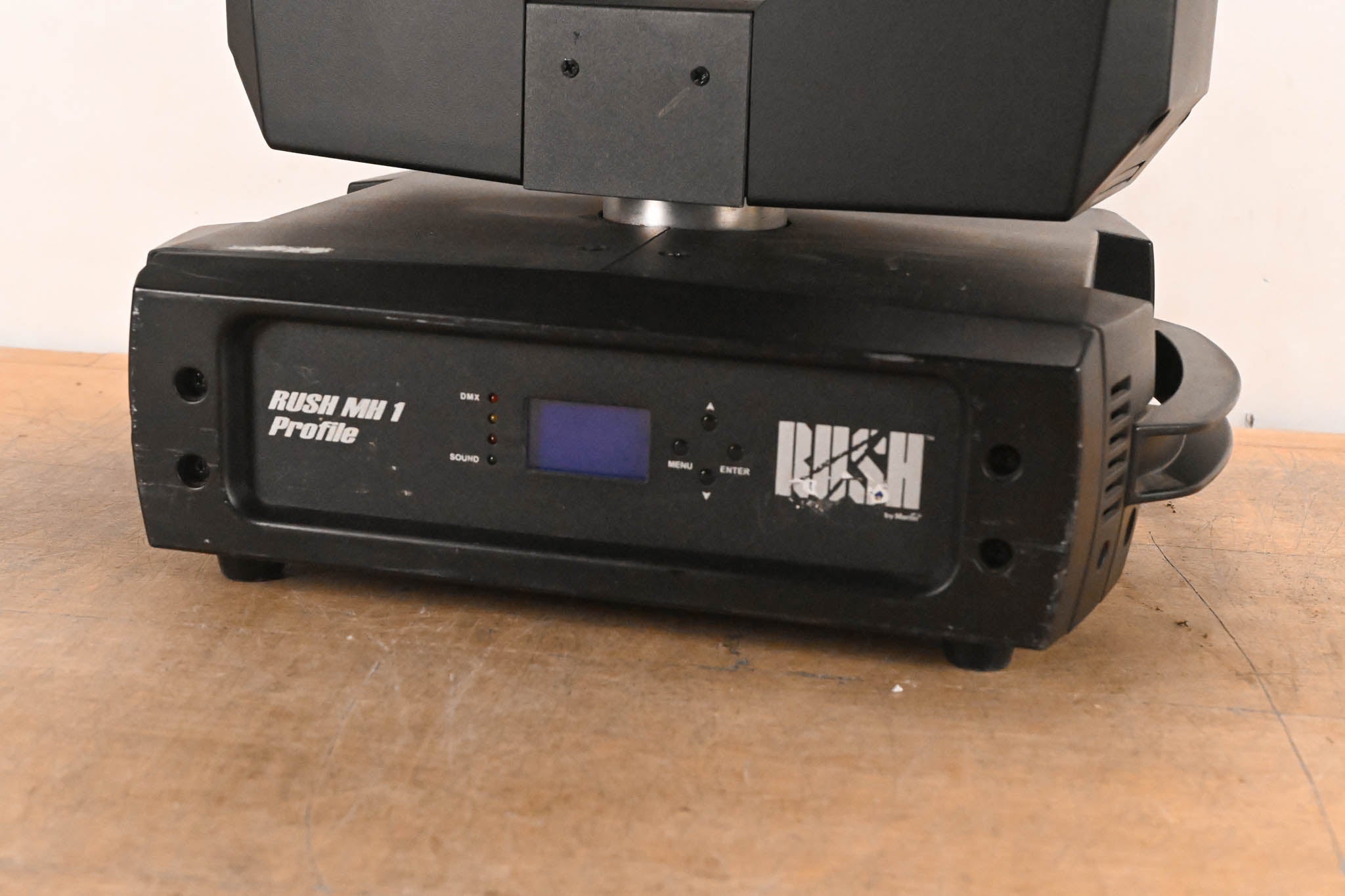 Martin Lighting RUSH MH 1 Profile Professional LED Moving Light