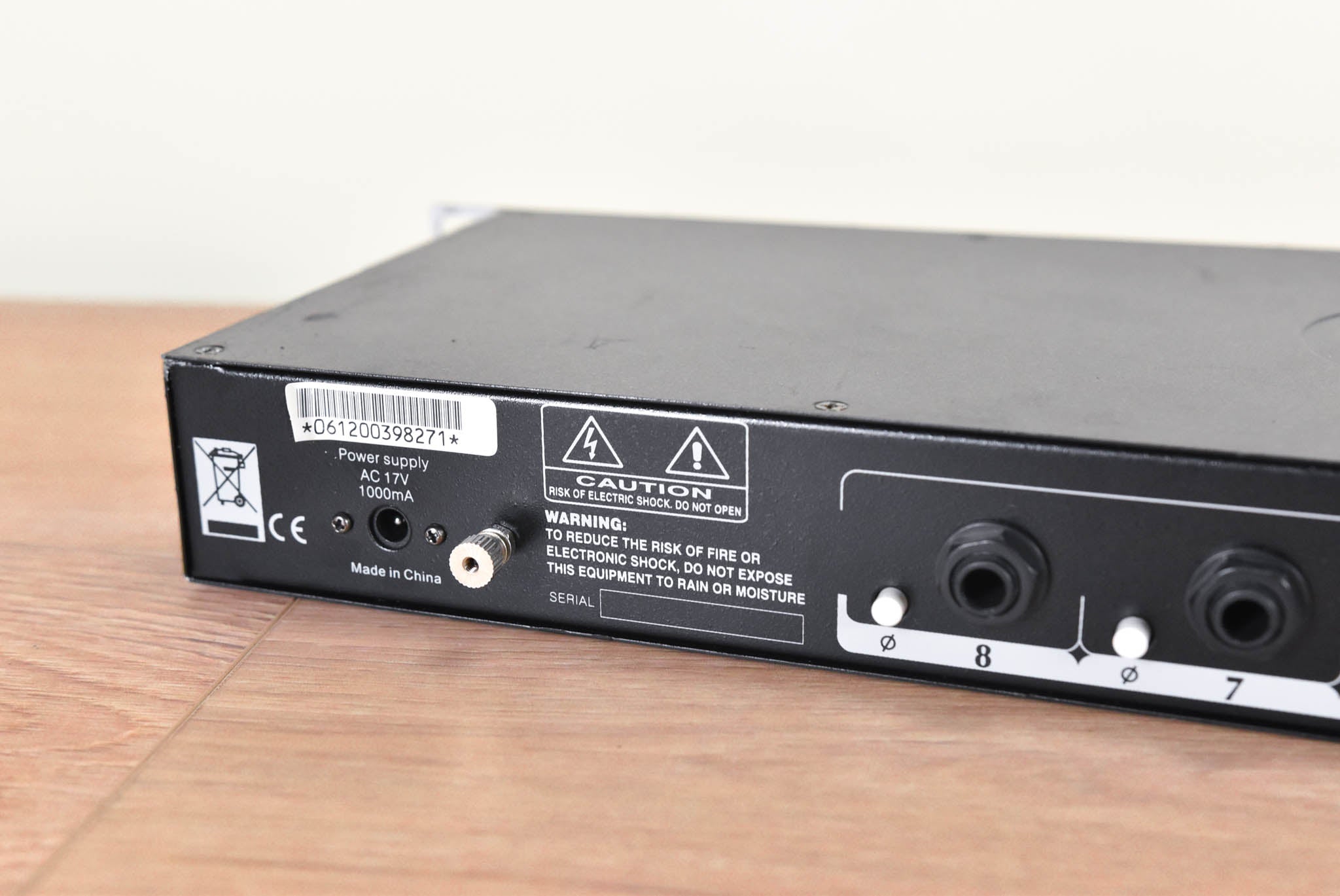 SM Pro Audio PR8E Eight-Channel Microphone Preamplifier NO POWER SUPPLY