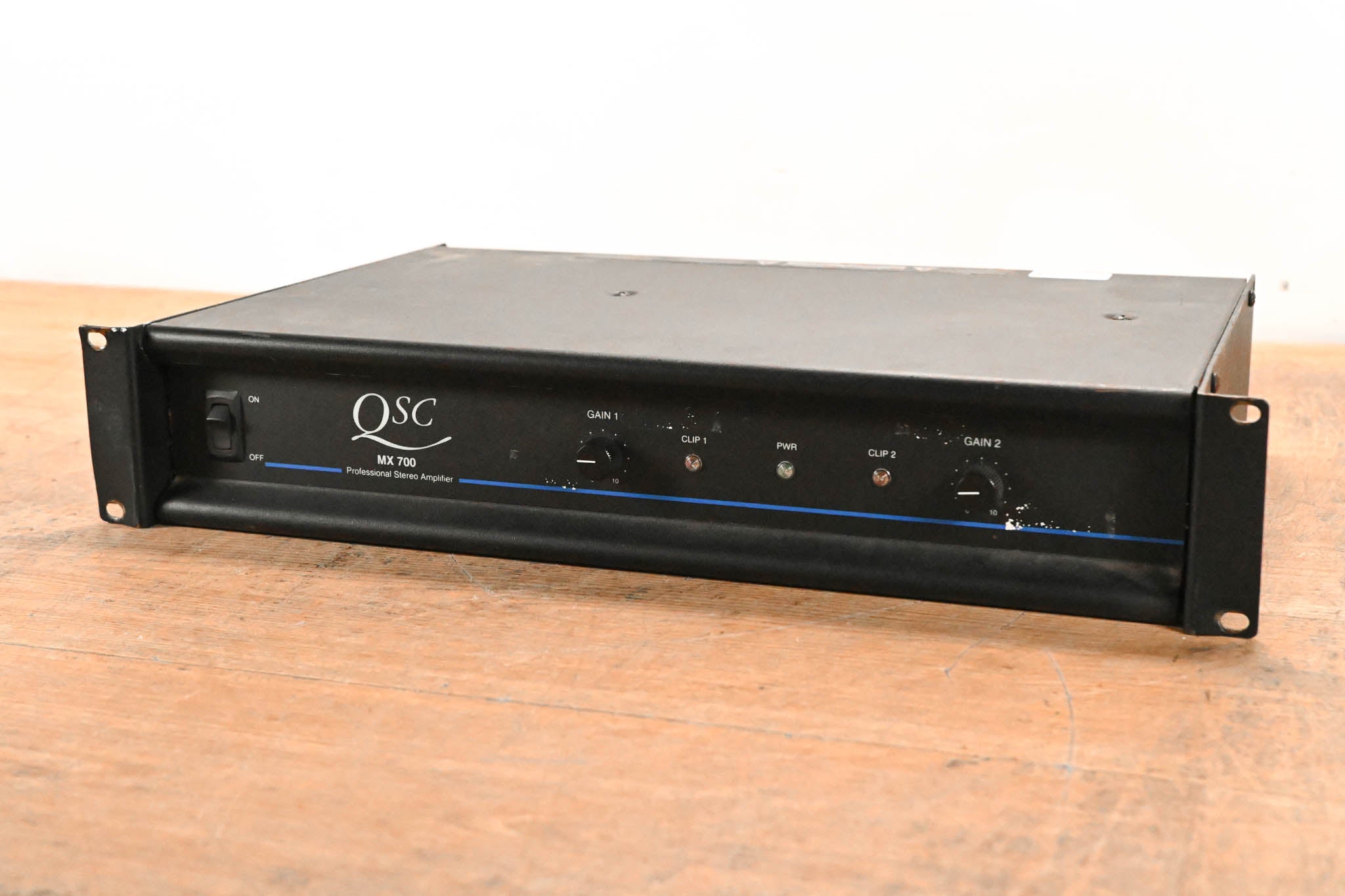 QSC MX 700 2-Channel Power Amplifier
