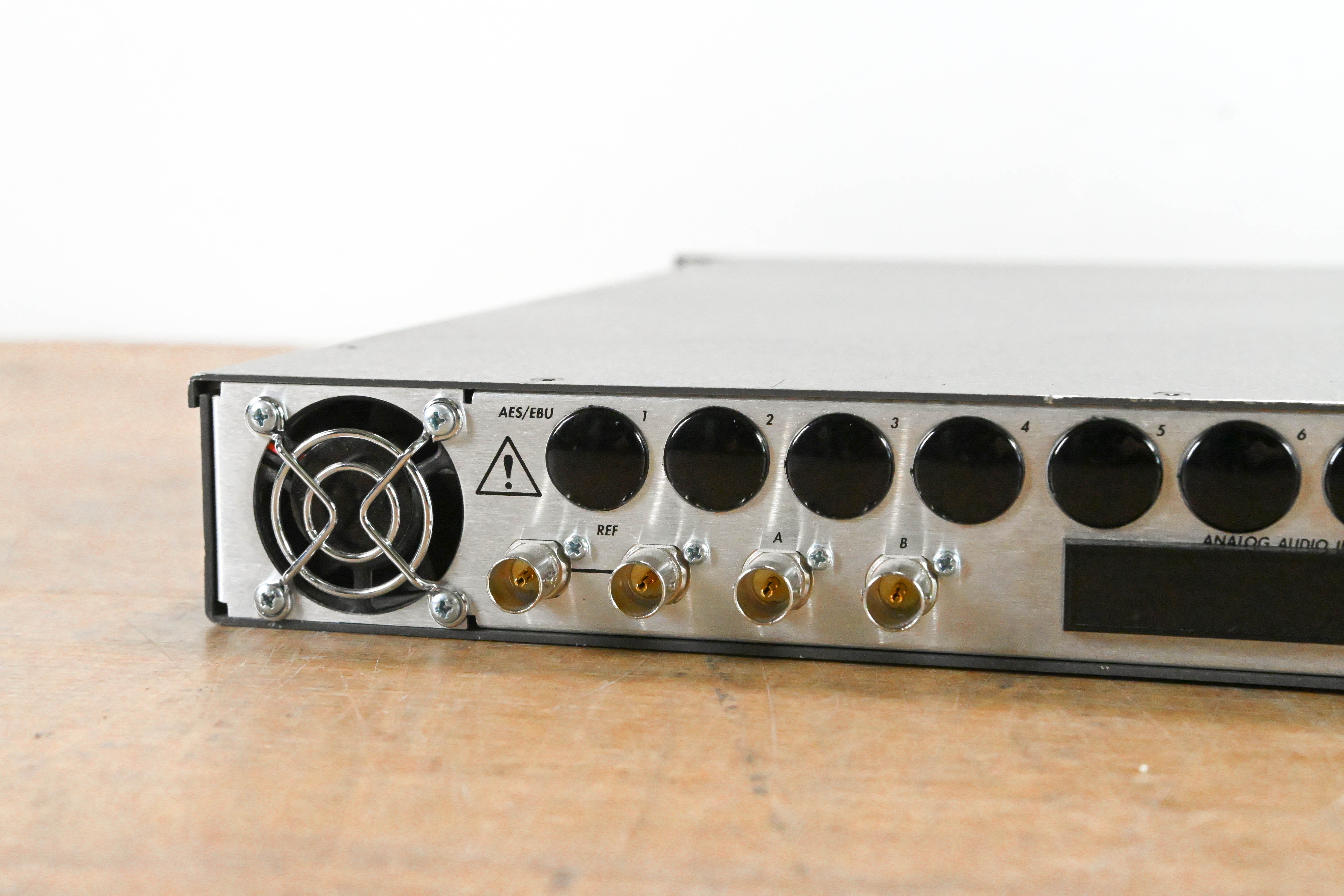 Videotek VTM-420HD/SD Multi-Format Monitor