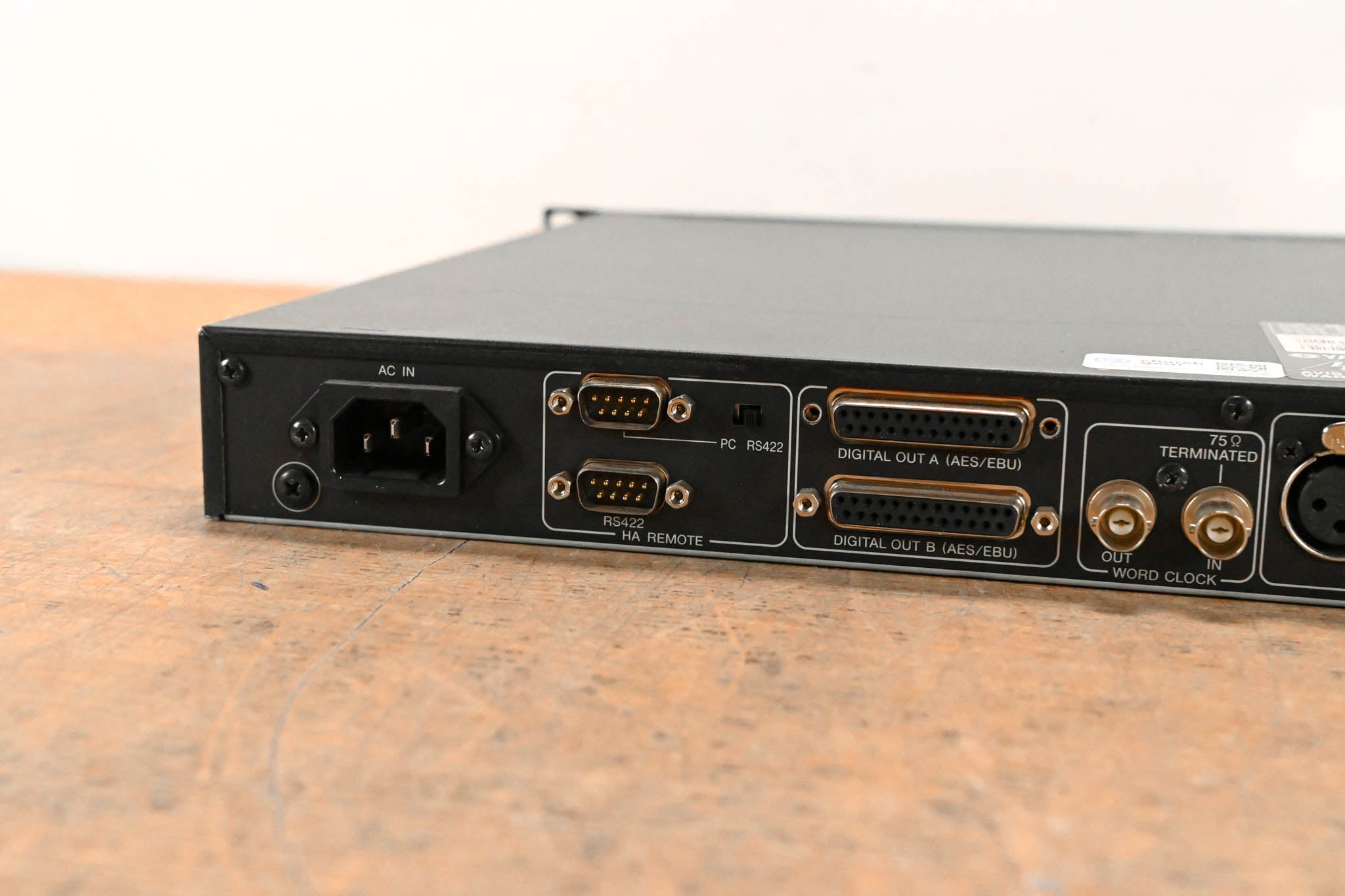 Yamaha AD8HR AD Converter with Remote Preamp