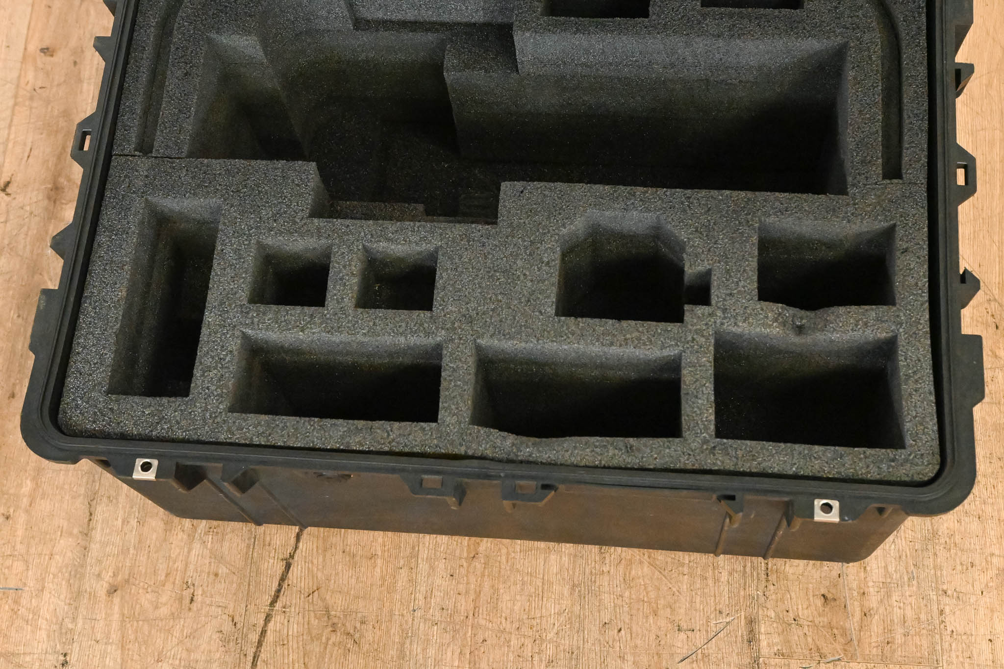 Pelican 1630 Protector Transport Case with Foam