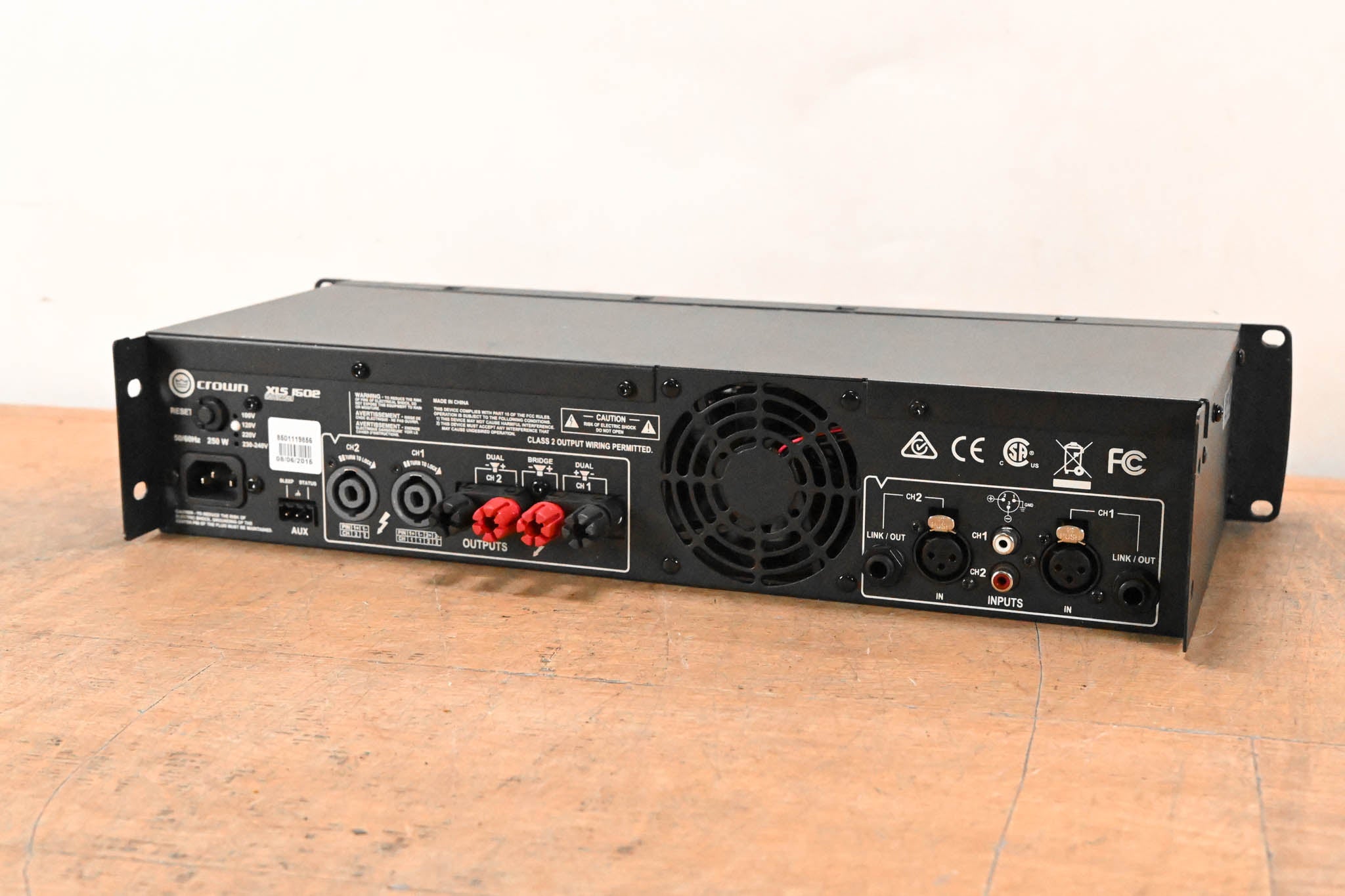 Crown XLS 1502 DriveCore Two-Channel Power Amplifier