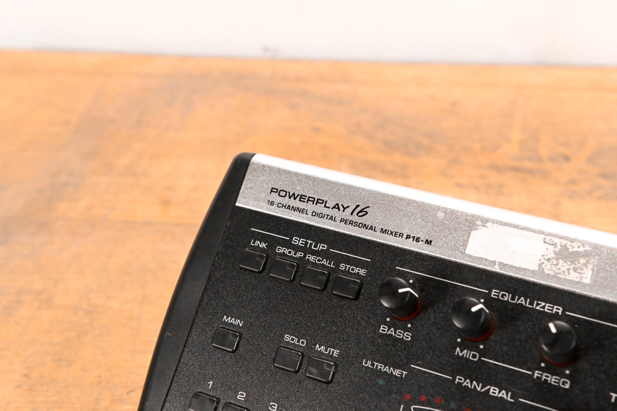 Behringer Powerplay P16-M 16-Channel Digital Personal Mixer