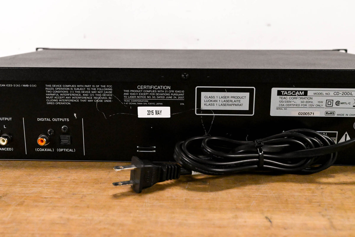 TASCAM CD-200iL Professional CD Player & iPod Dock