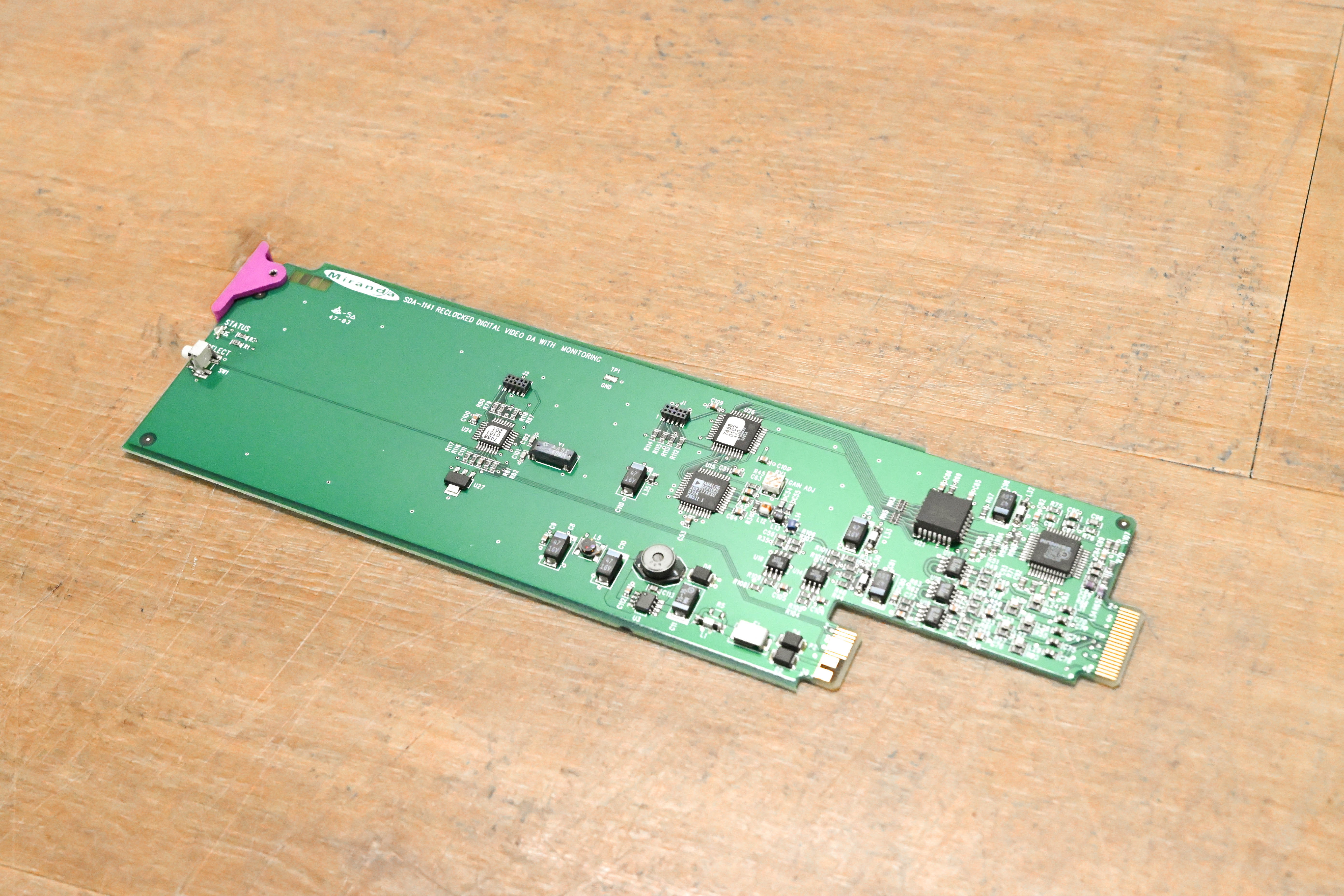 Miranda SDA-1141 Reclocked Digital Video DA with Monitoring Module