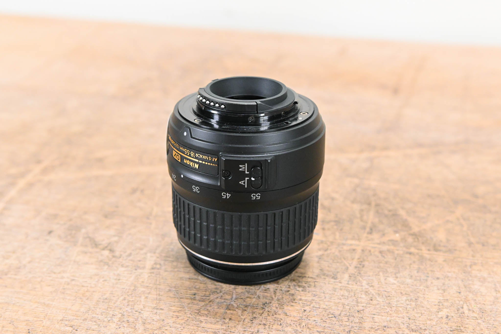 Nikon AF-S DX NIKKOR 18-55mm f/3.5-5.6G ED II Zoom Lens with Auto Focus