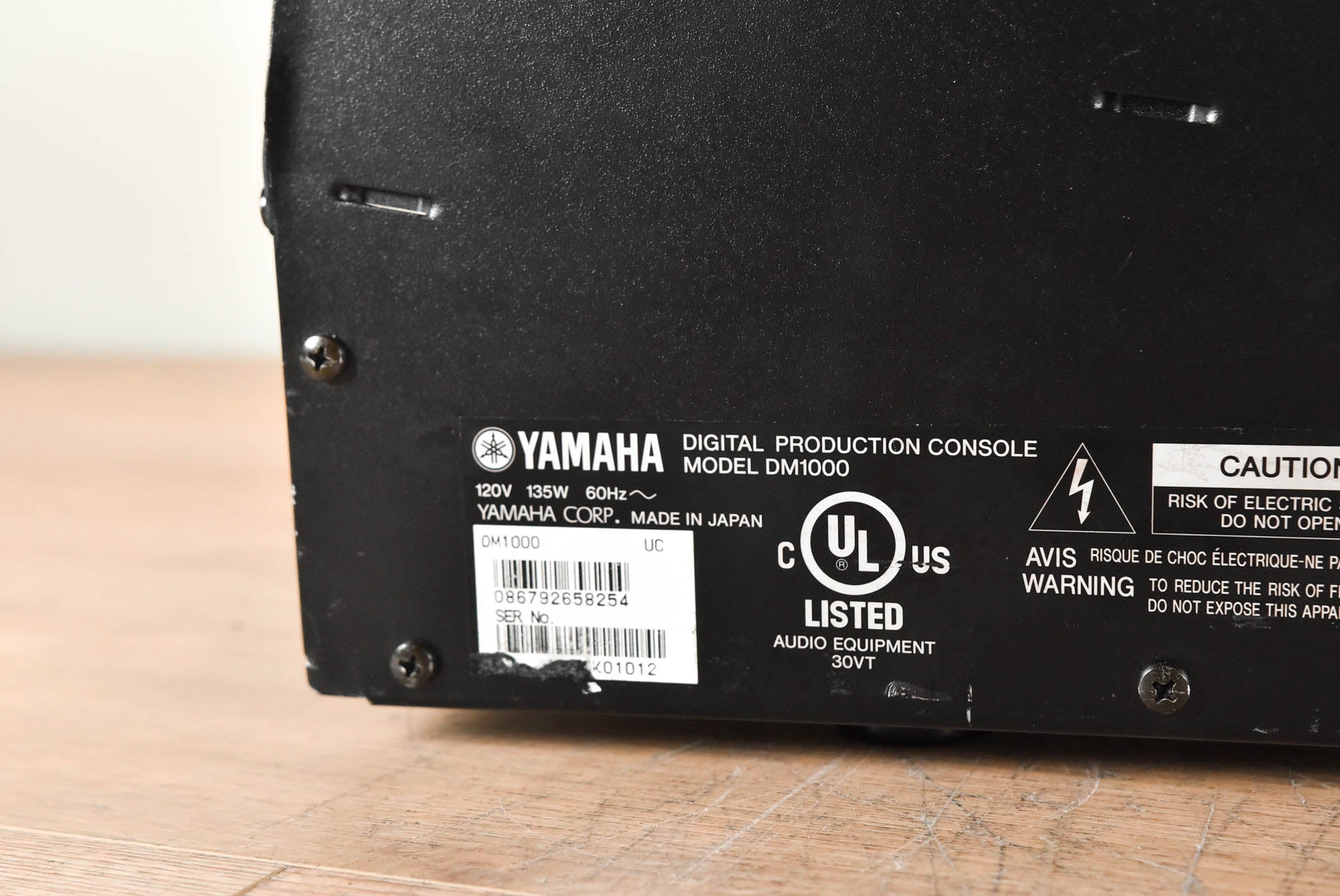 Yamaha DM1000 48-Channel Digital Audio Mixing Console