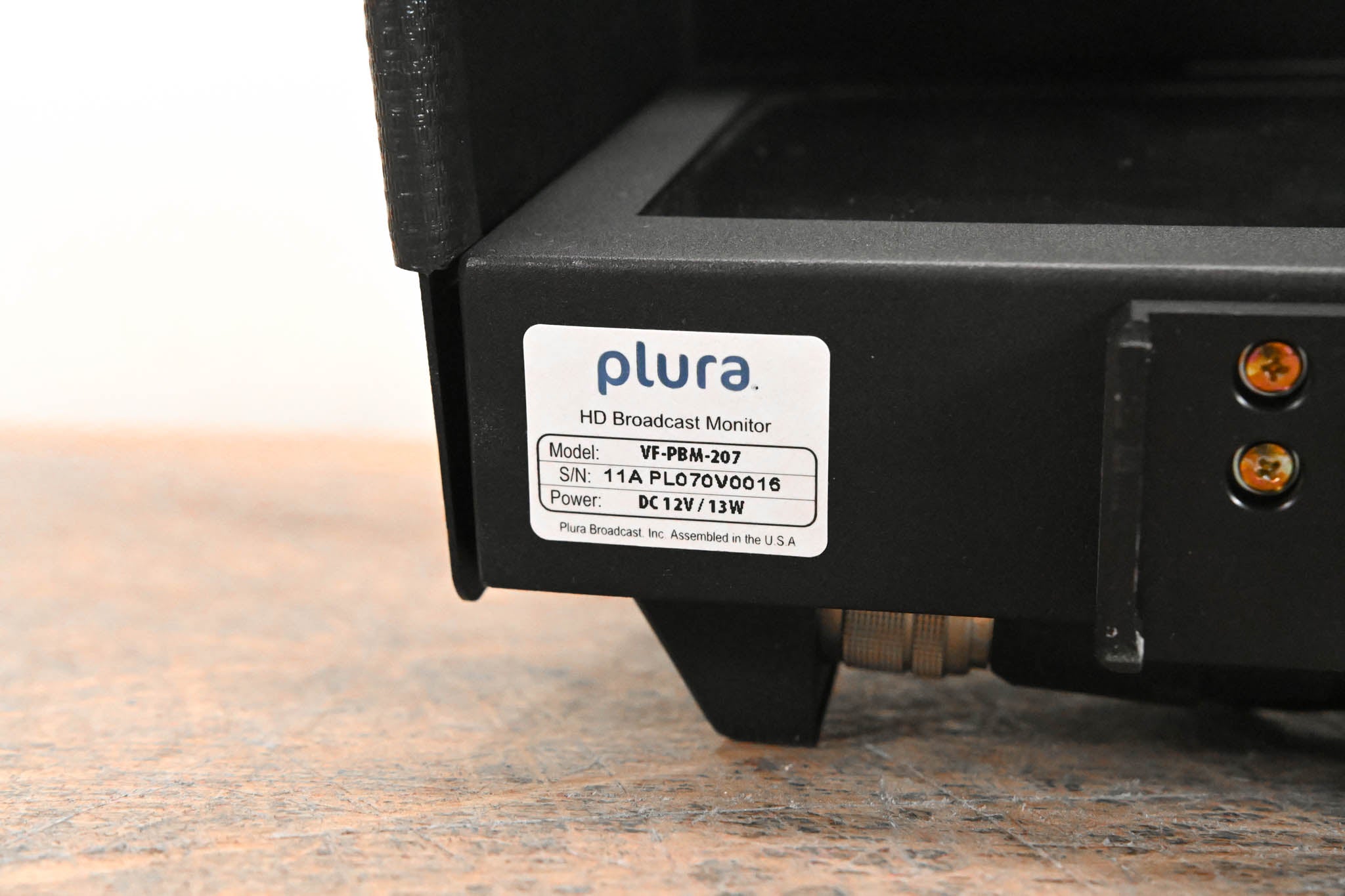 Plura VF-PBM-207 7" LCD On-Camera Color Viewfinder