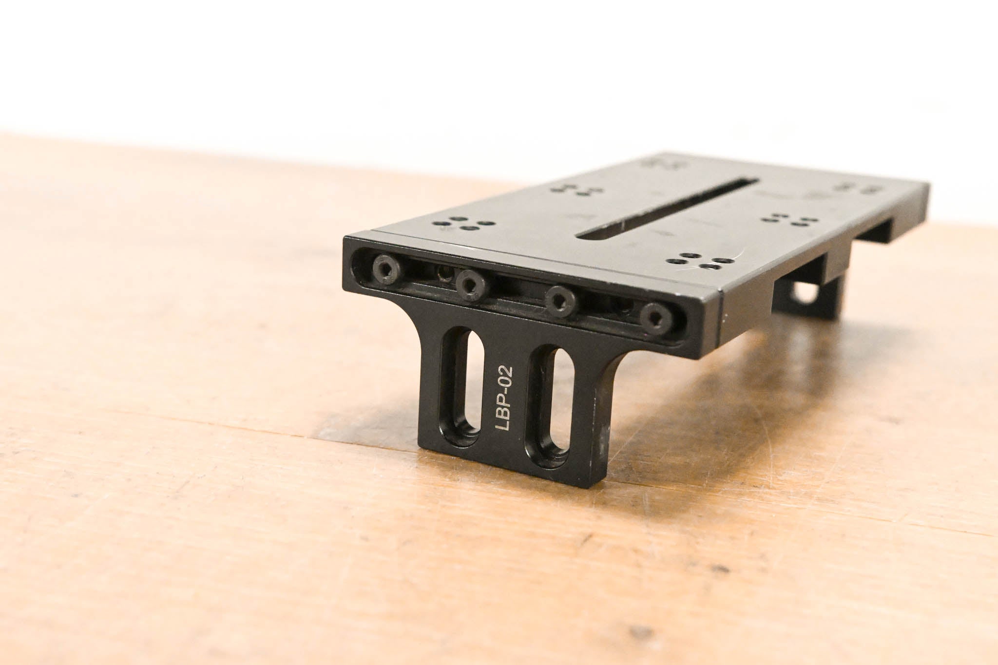 Ikan LBP-04 Black Adjustable Camera Baseplate w/ two LBP-02 Riser Blocks