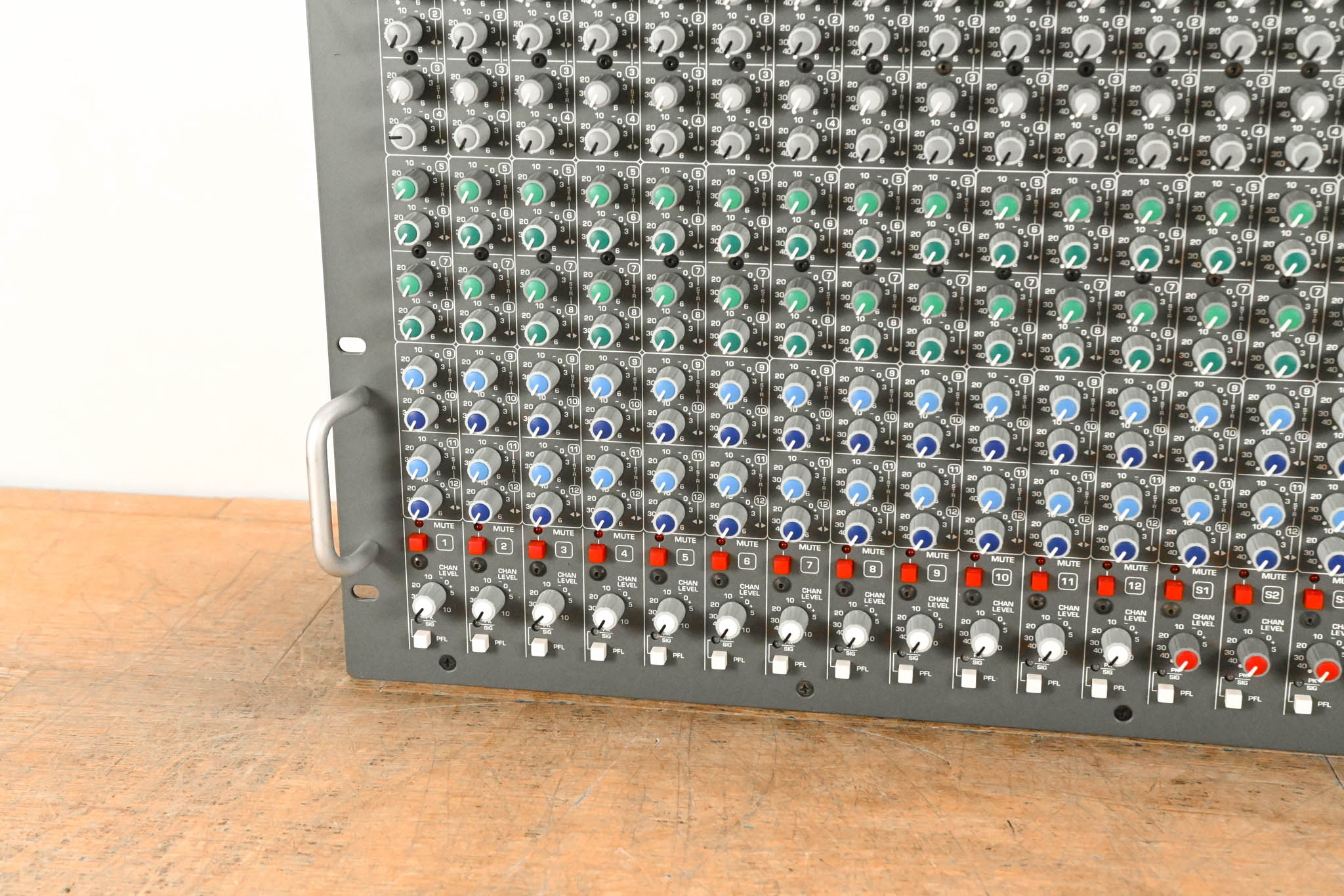 Crest Audio XRM X-Rack Rackmount Monitor Mixer