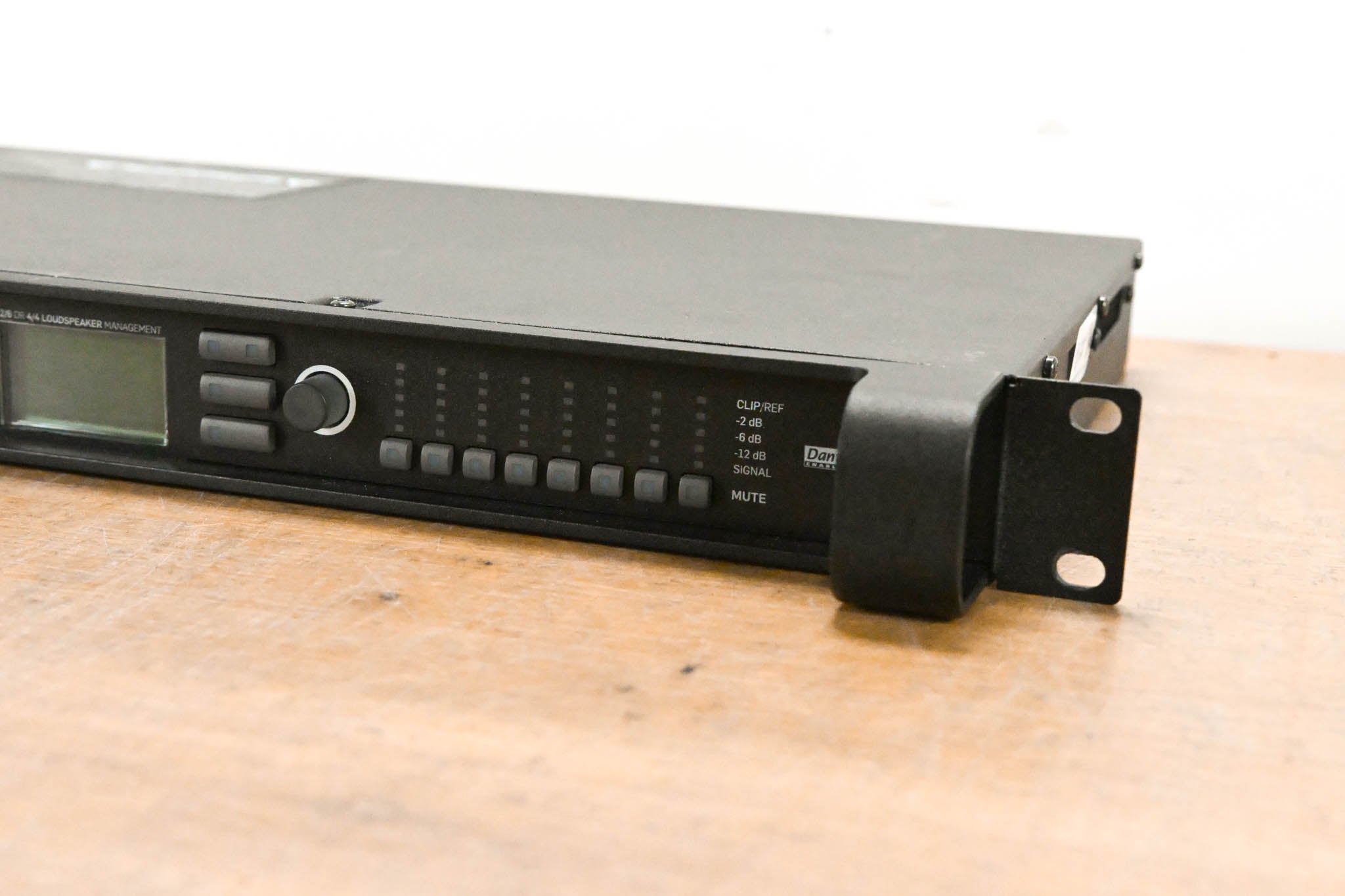 lake LM 26 Digital Audio Loudspeaker Processor