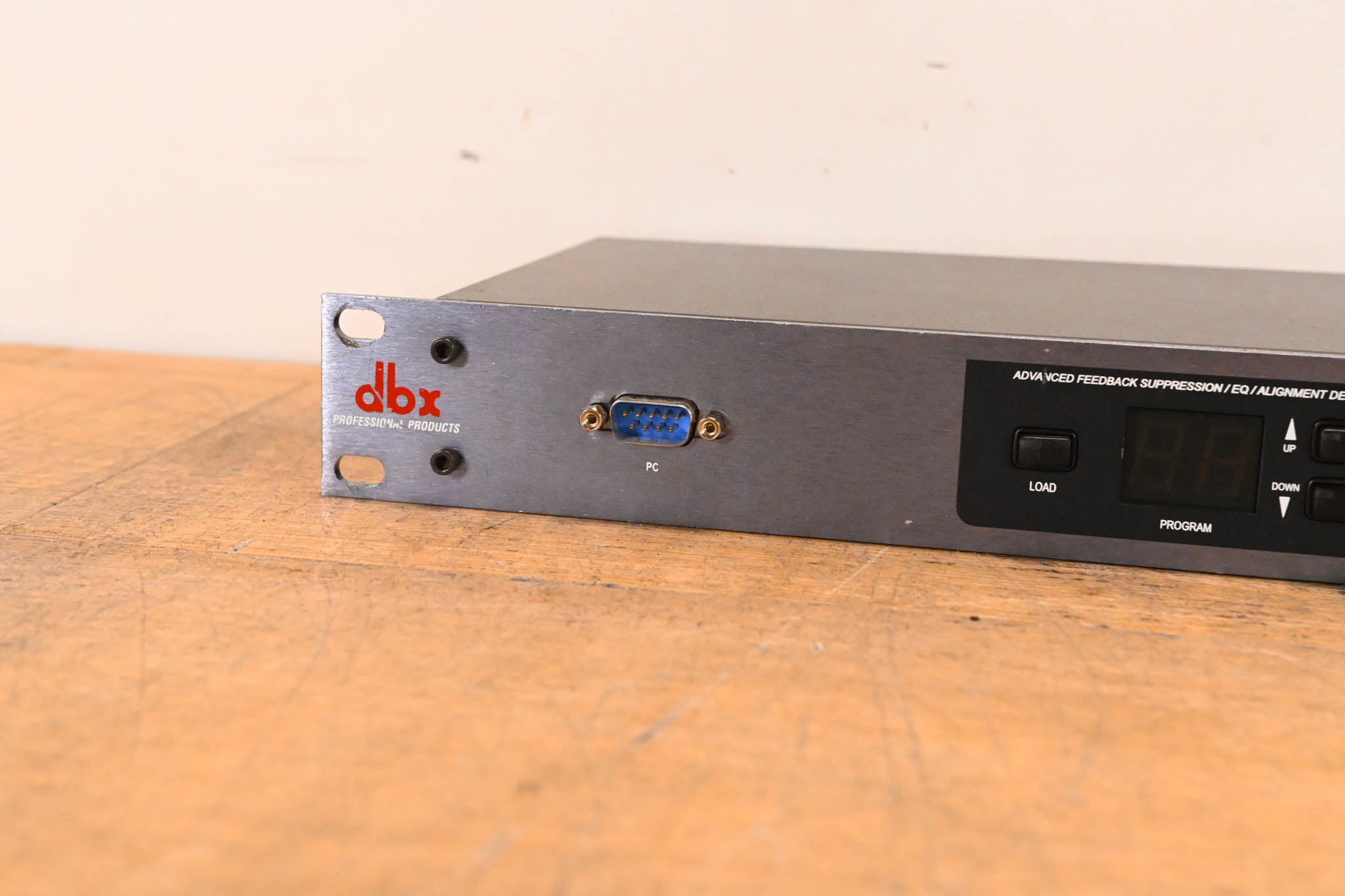 dbx DriveRack 220i System Processor w/ AFS Advanced Feedback Suppression