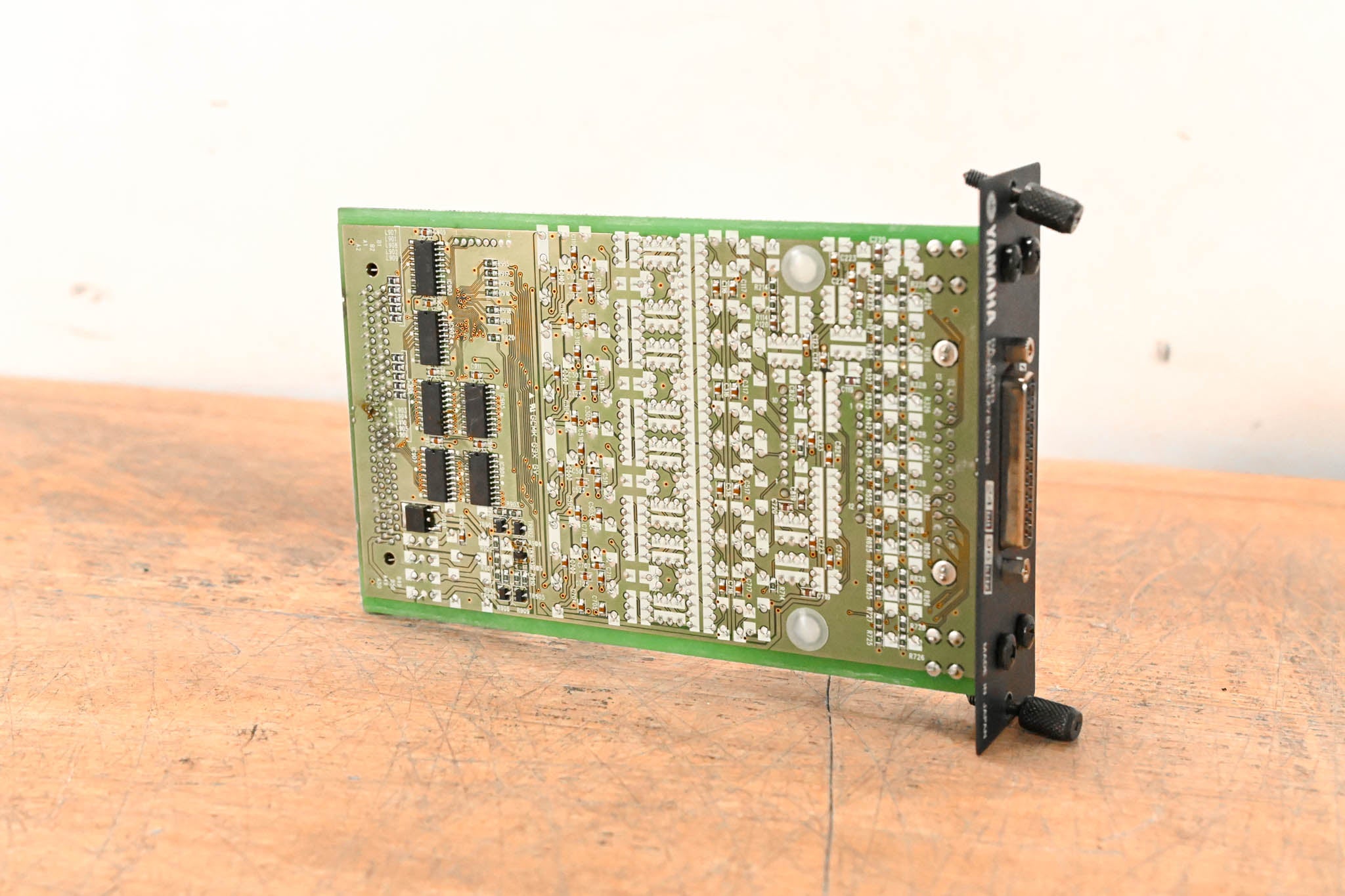 Yamaha MY8-DA96 24-bit, 96kHz 8-Channel Analog Output Card