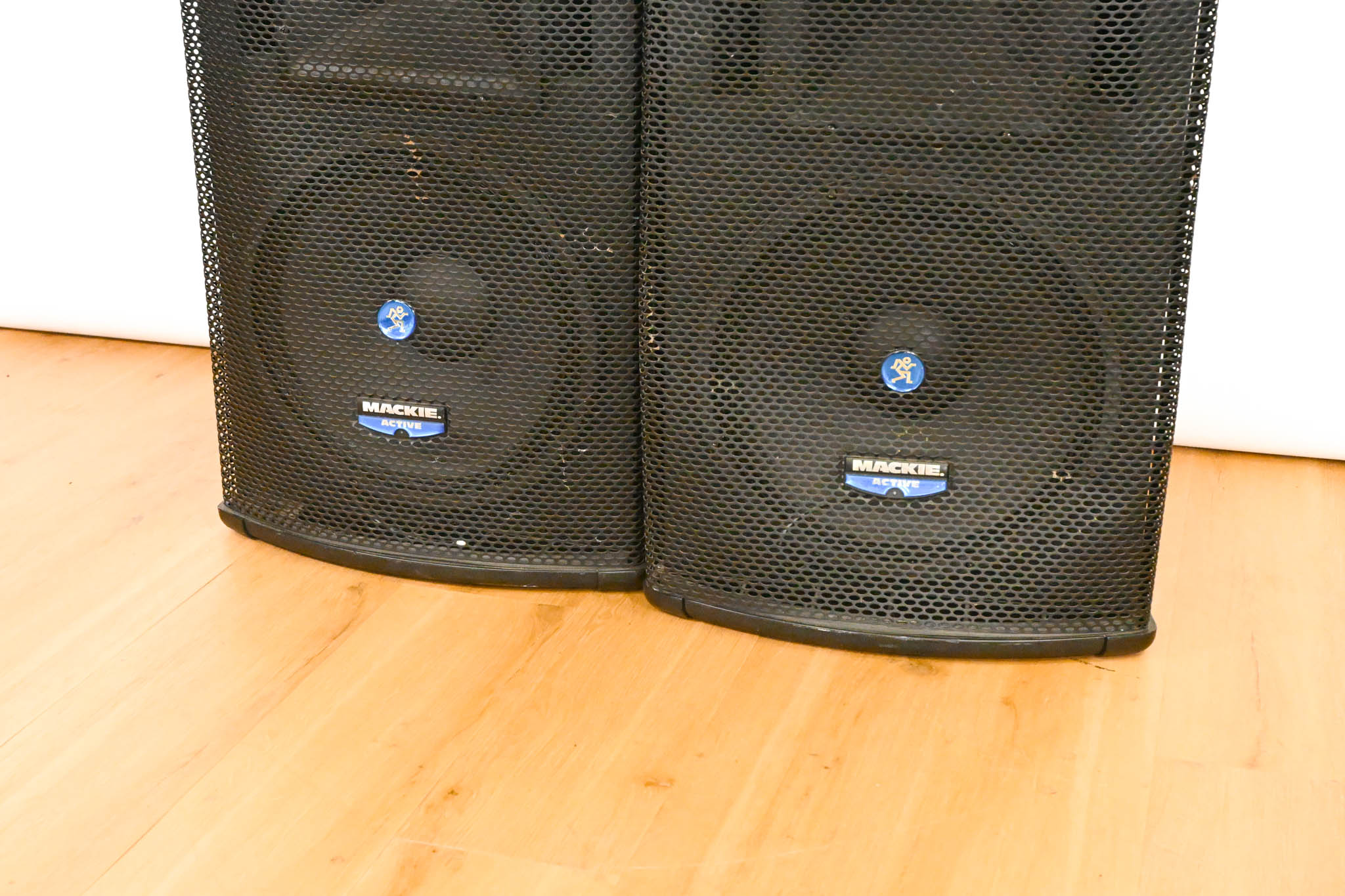 Mackie SA1521 アクティブスピーカー 本体 Mackie SA1521 15-inch 2-Way 500W Active Loudspeaker (PAIR) CG01YUW