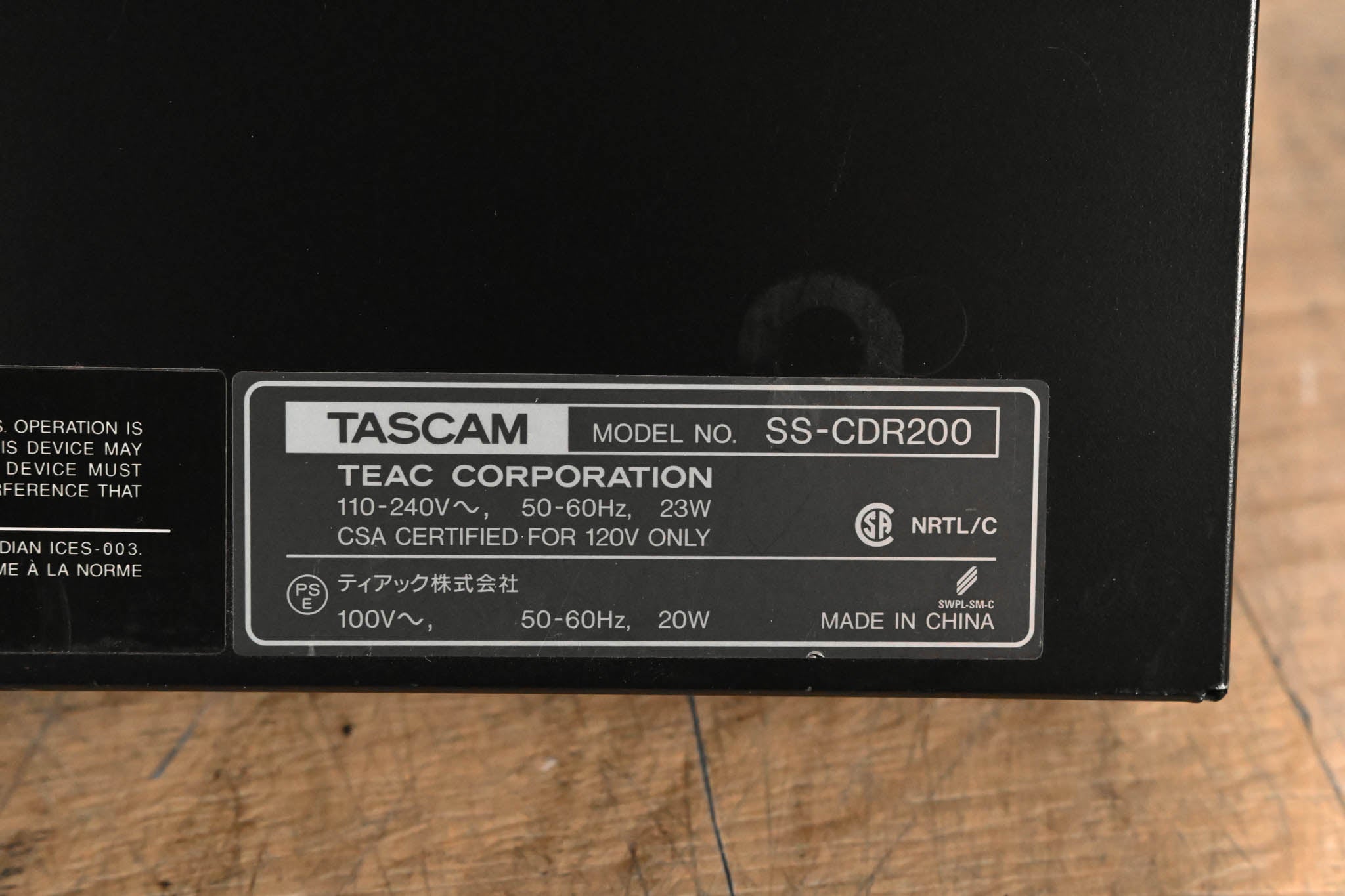TASCAM SS-CDR200 Solid State and CD Digital Audio Recorder