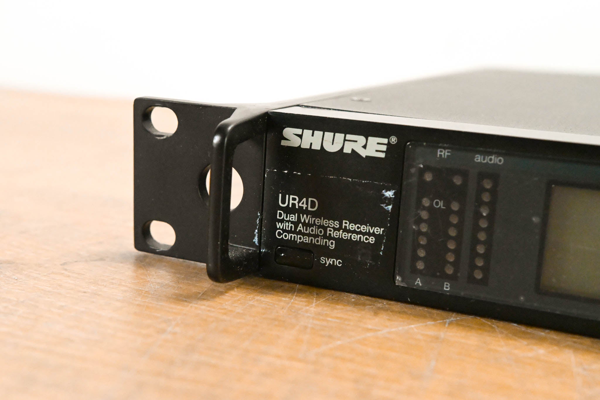 Shure UR4D Wireless Receiver w/ two UR2/SM58 Handheld Mics - L3 Band