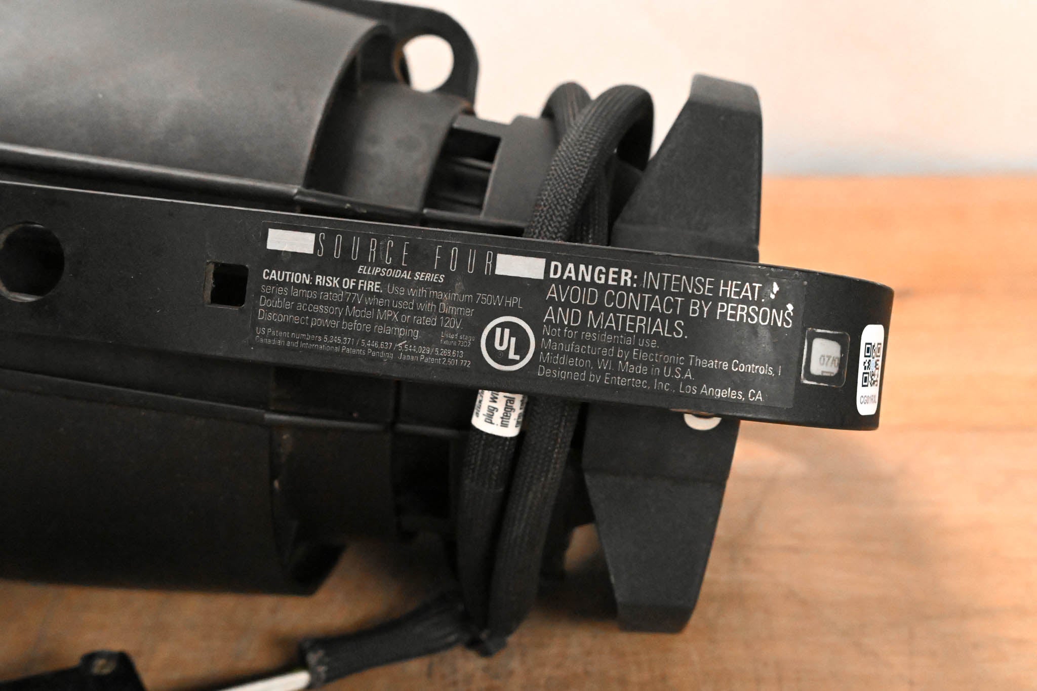 ETC Source Four 750 10 Degree Ellipsoidal Light
