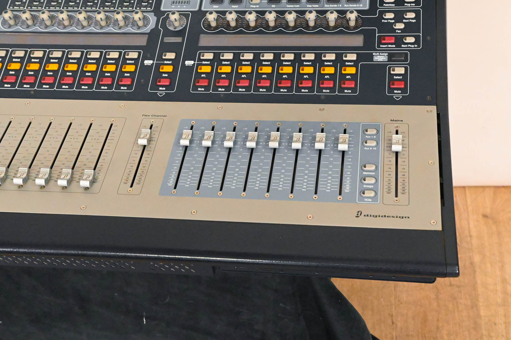 AVID VENUE SC48 Digital Audio Mixing Console