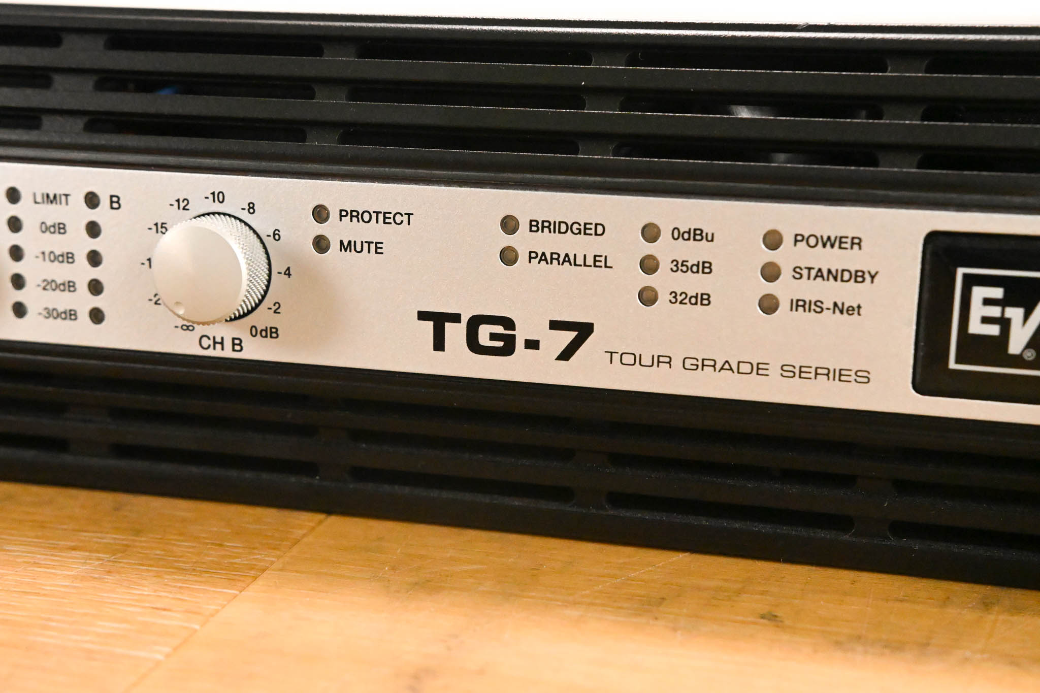 Electro-Voice (EV) TG-7 Tour-Grade Stereo Power Amplifier