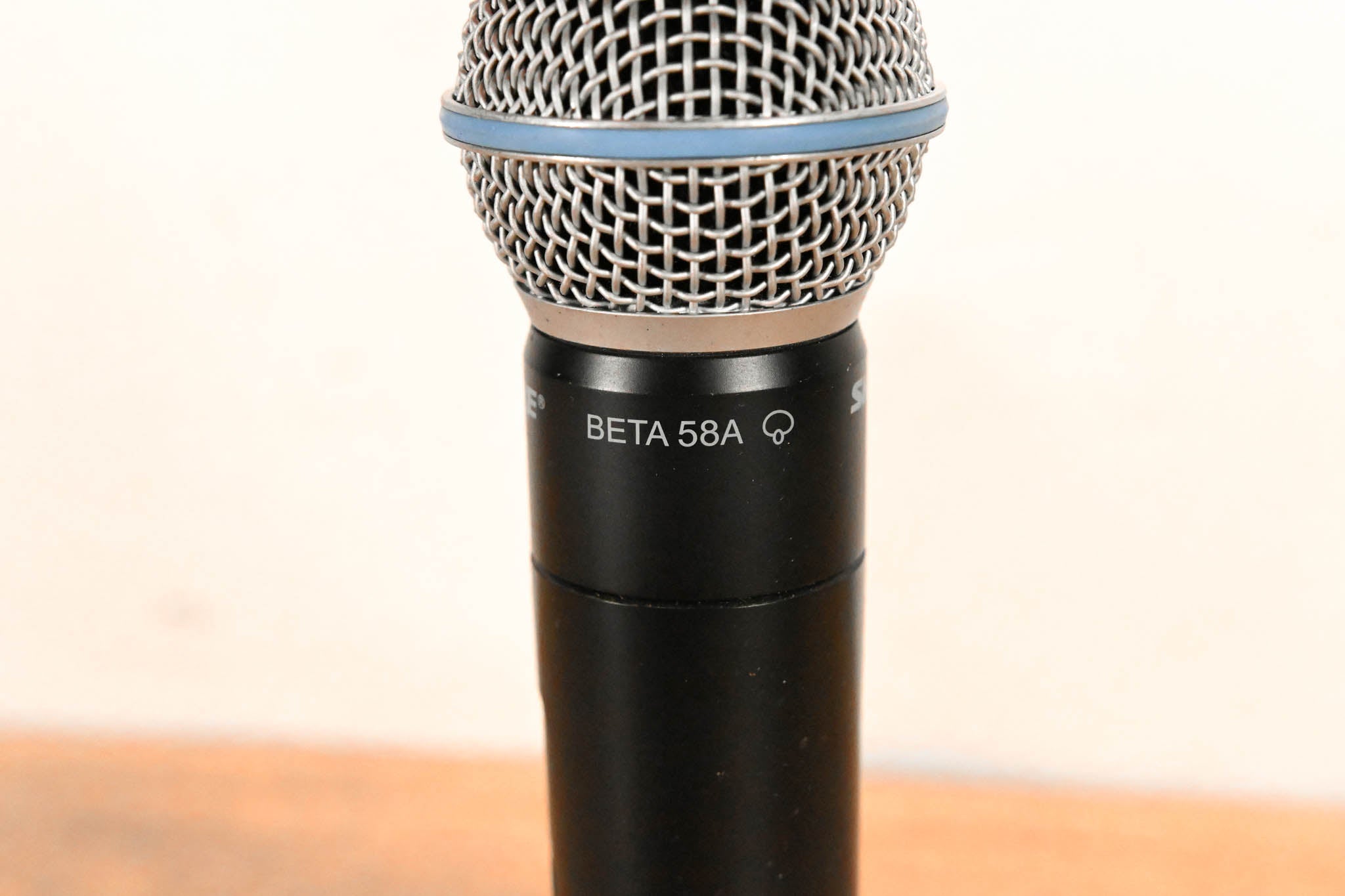 Shure ULX2/B58 Handheld Wireless Transmitter - J1 Band: 554-590 MHz