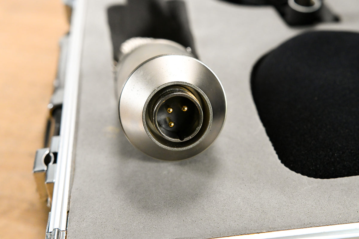 Behringer B-1 Large-Diaphragm Cardioid Condenser Microphone