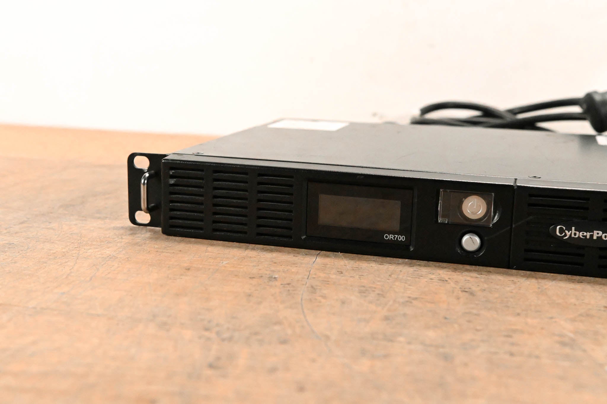 CyberPower OR700LCDRM1U Smart App LCD 700VA/400W 6-Outlet Rackmount UPS