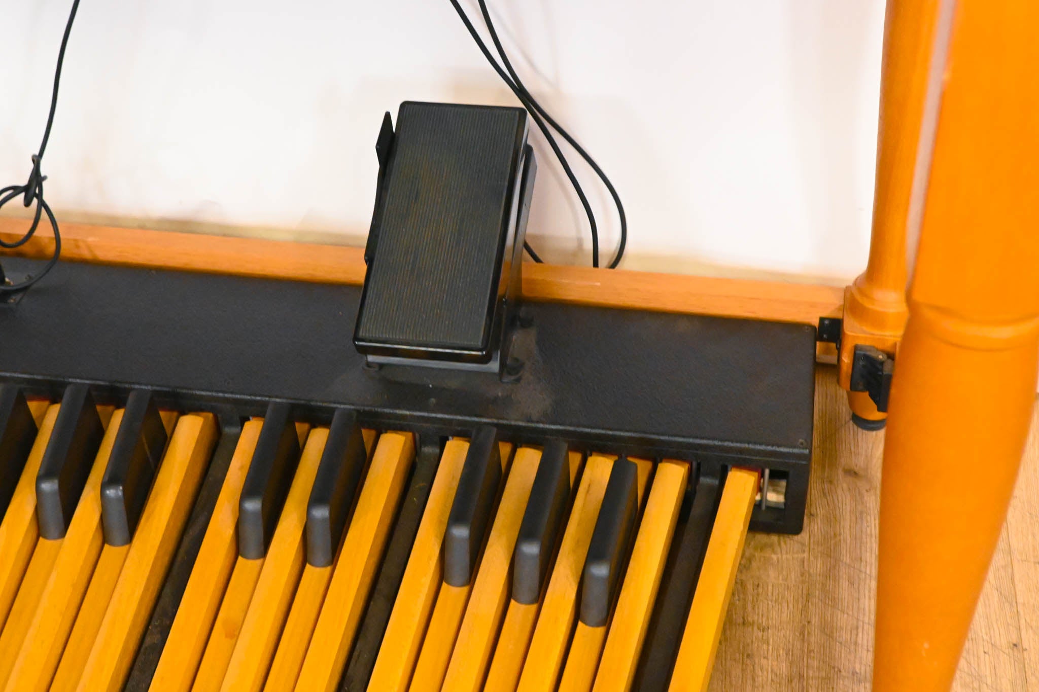 Viscount Legend Organ