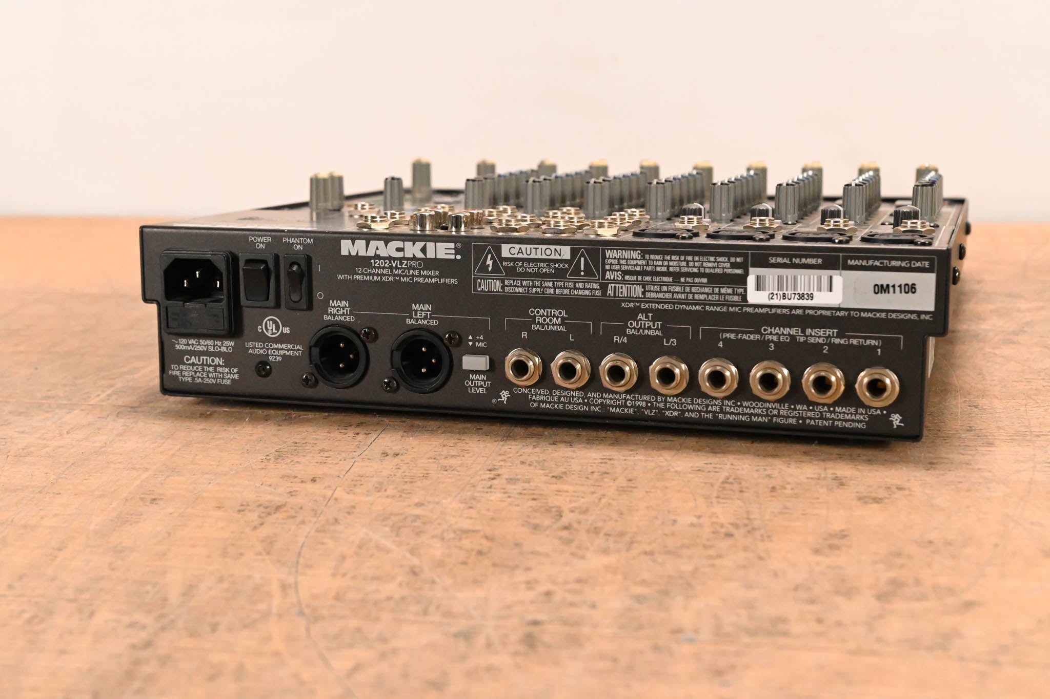 Mackie 1202-VLZ PRO 12-Channel Mic/Line Mixer
