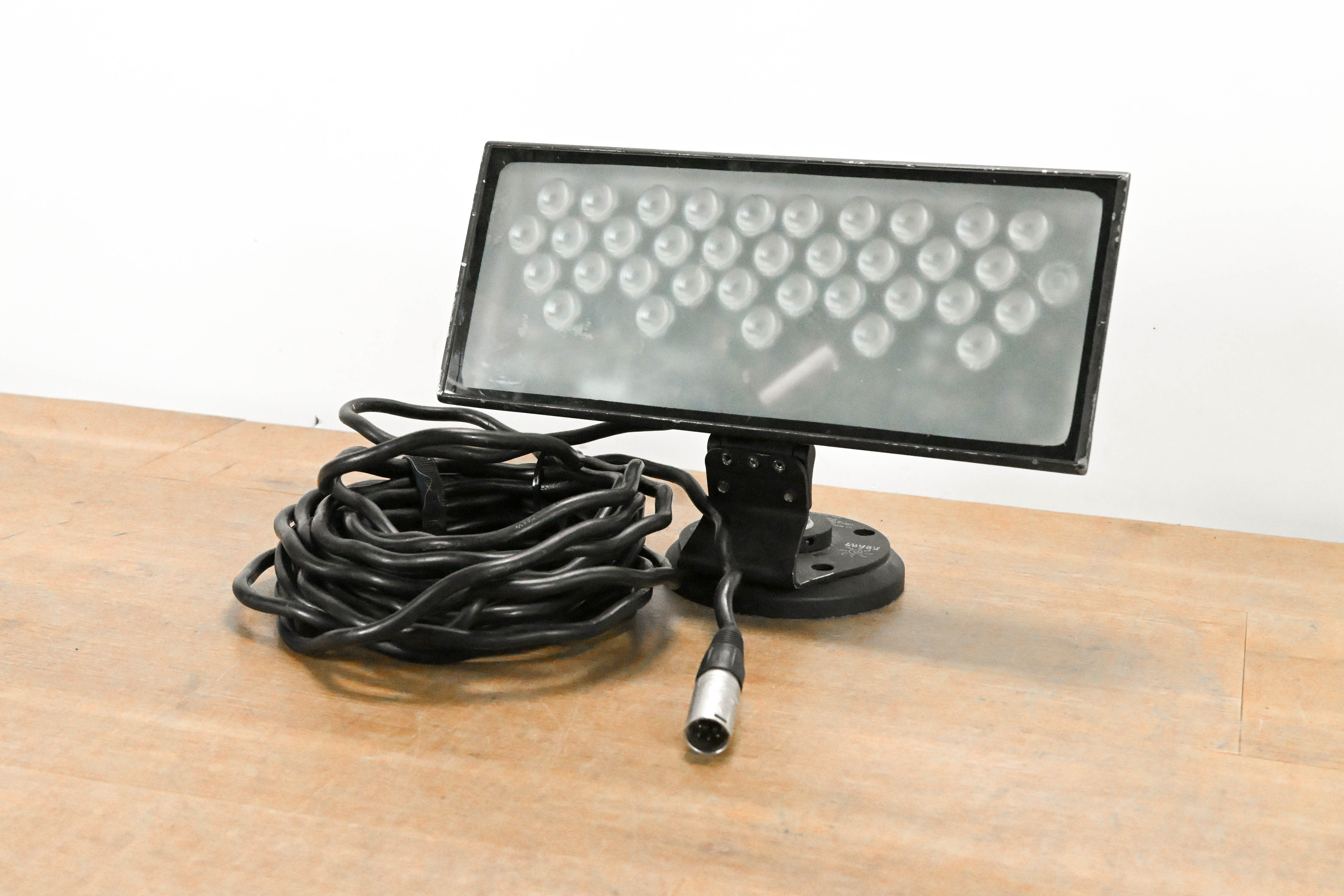Philips Color Kinetics ColorBlast 12 Wash Light Fixture