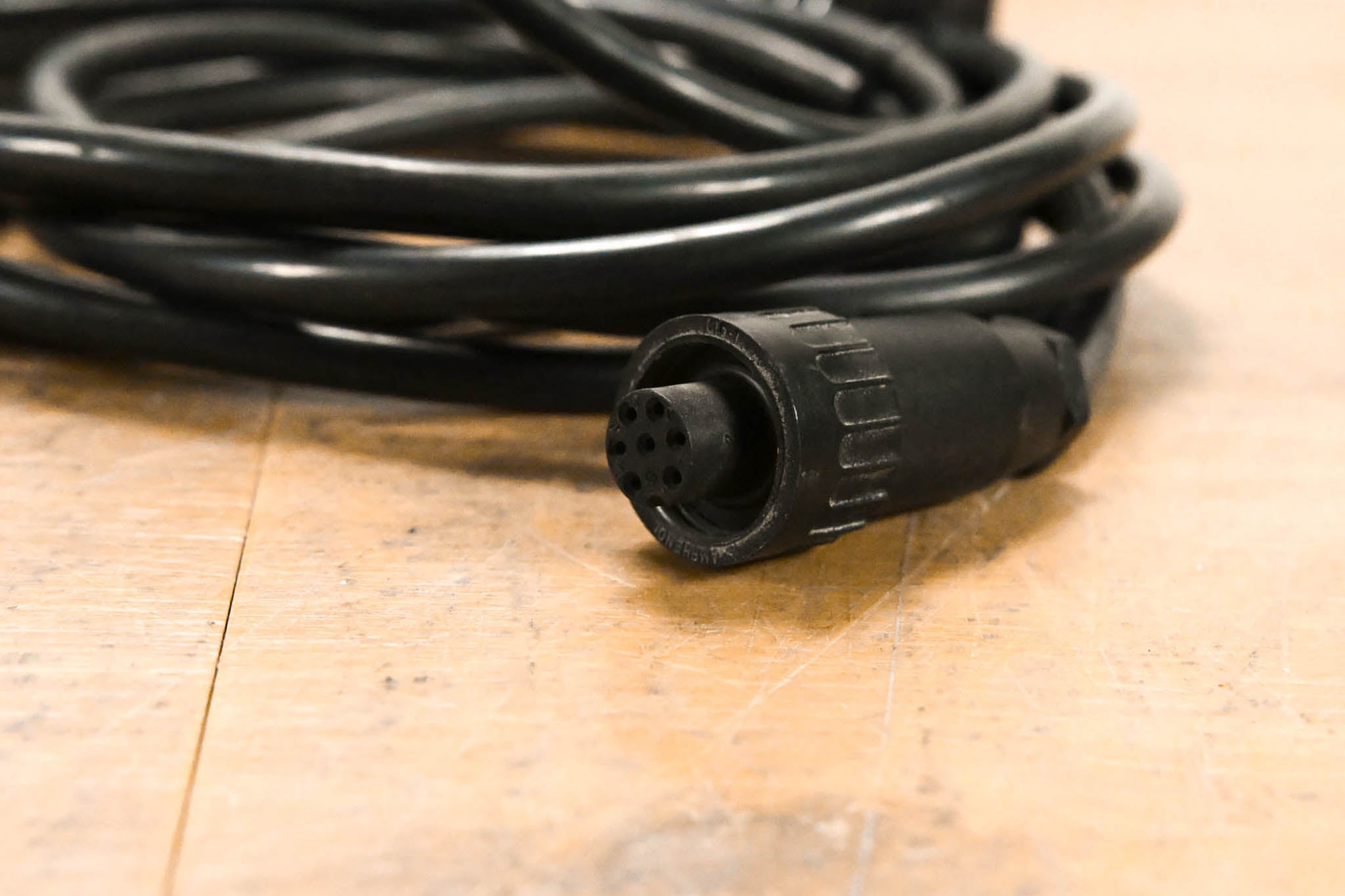 Mackie 220-Watt Power Supply For 8-Bus Mixers